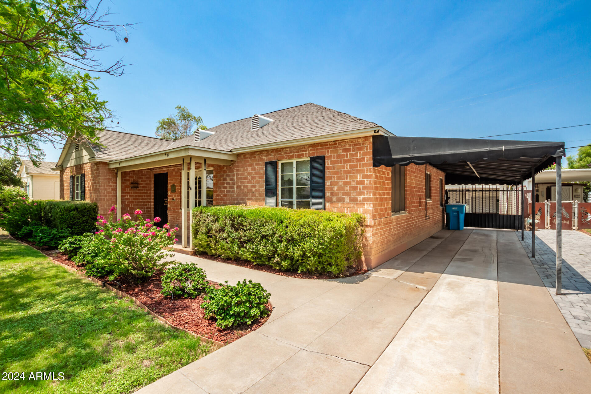 342 W CAMBRIDGE Avenue