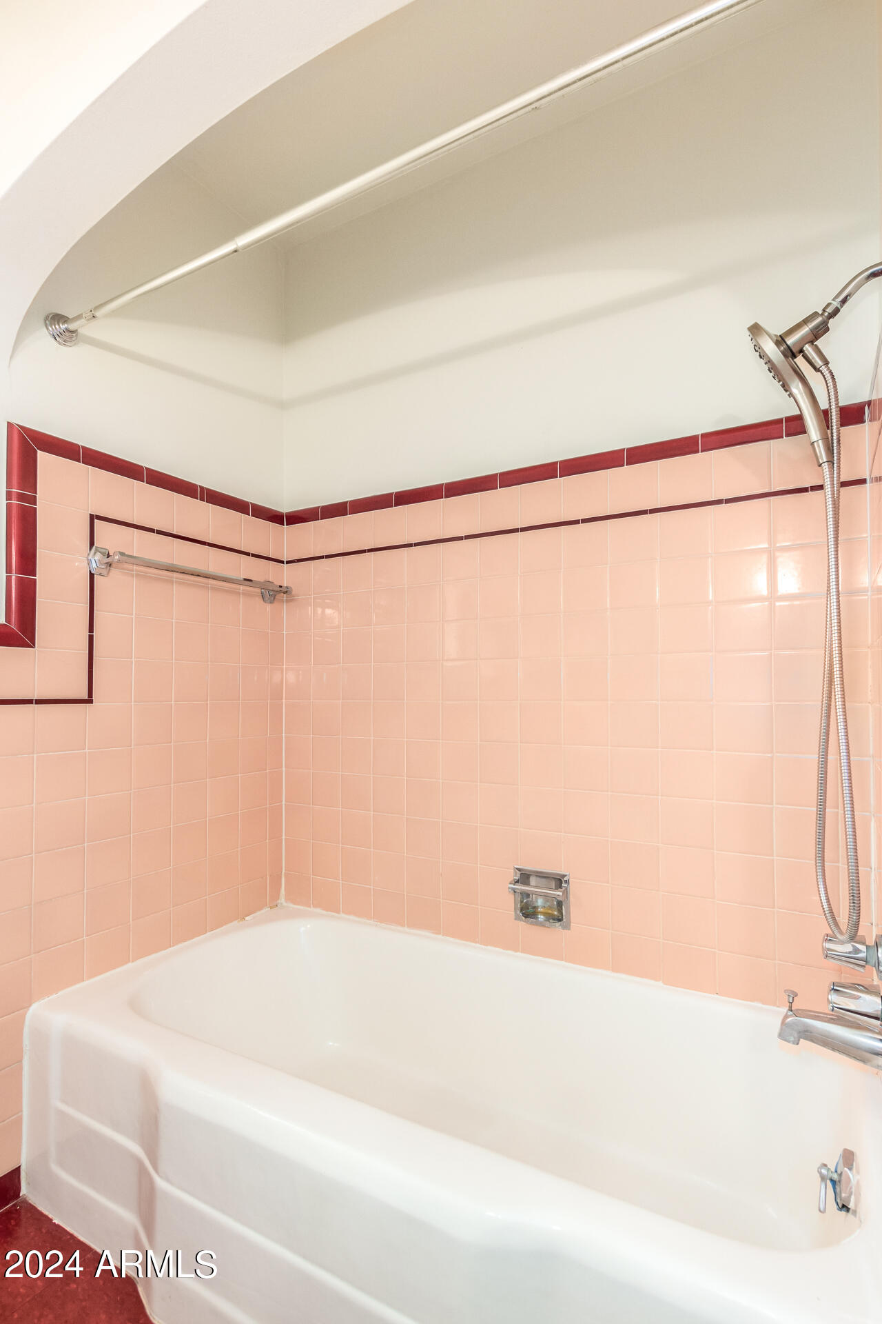 342 W CAMBRIDGE Avenue