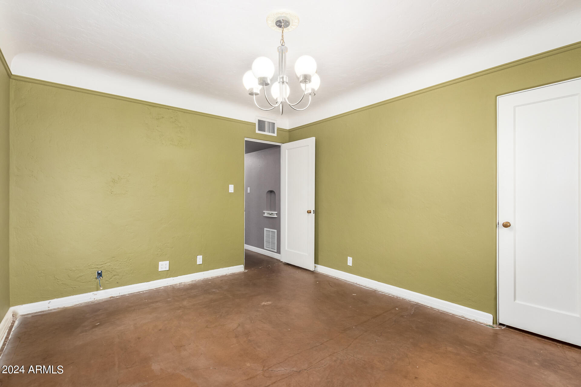 342 W CAMBRIDGE Avenue