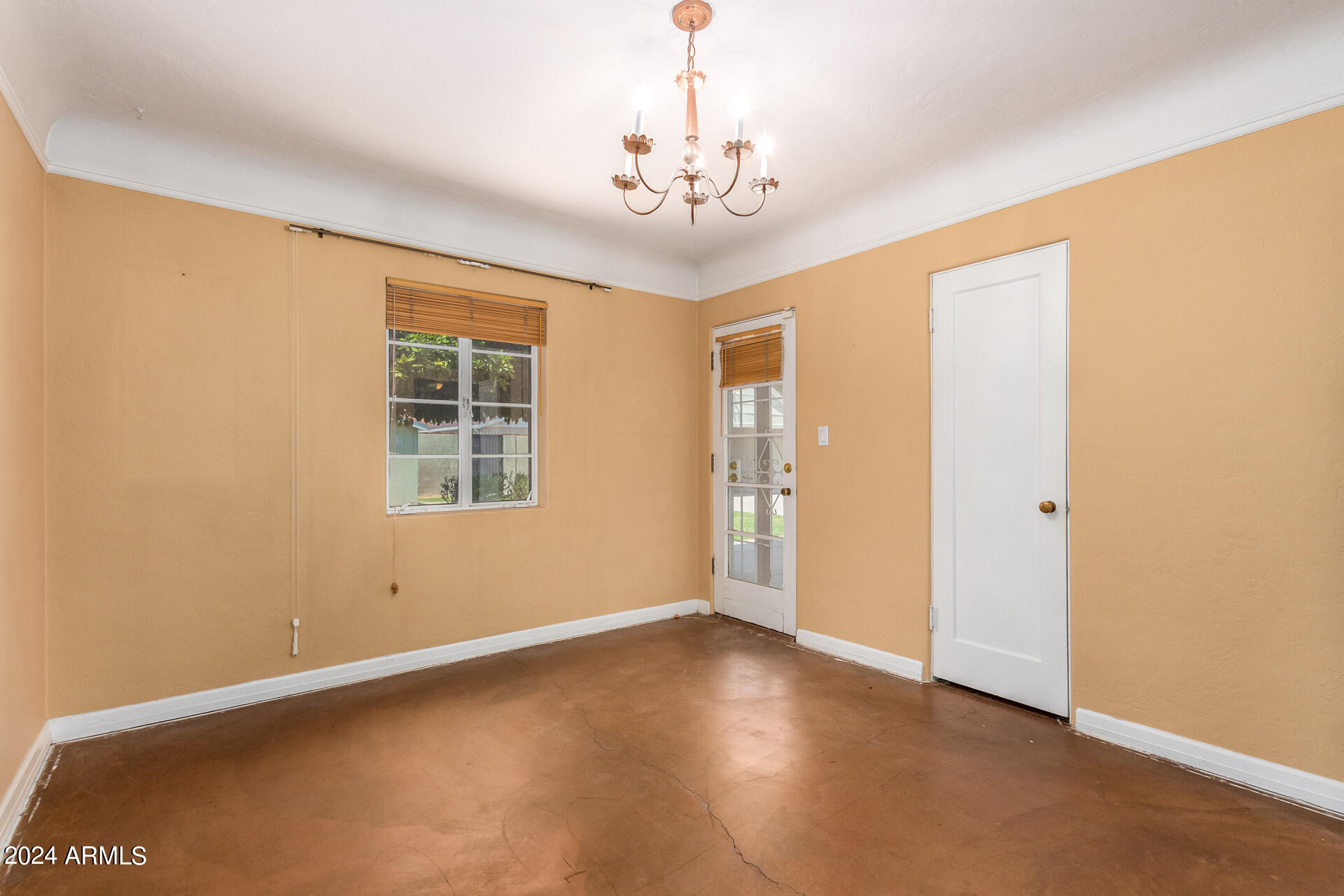 342 W CAMBRIDGE Avenue