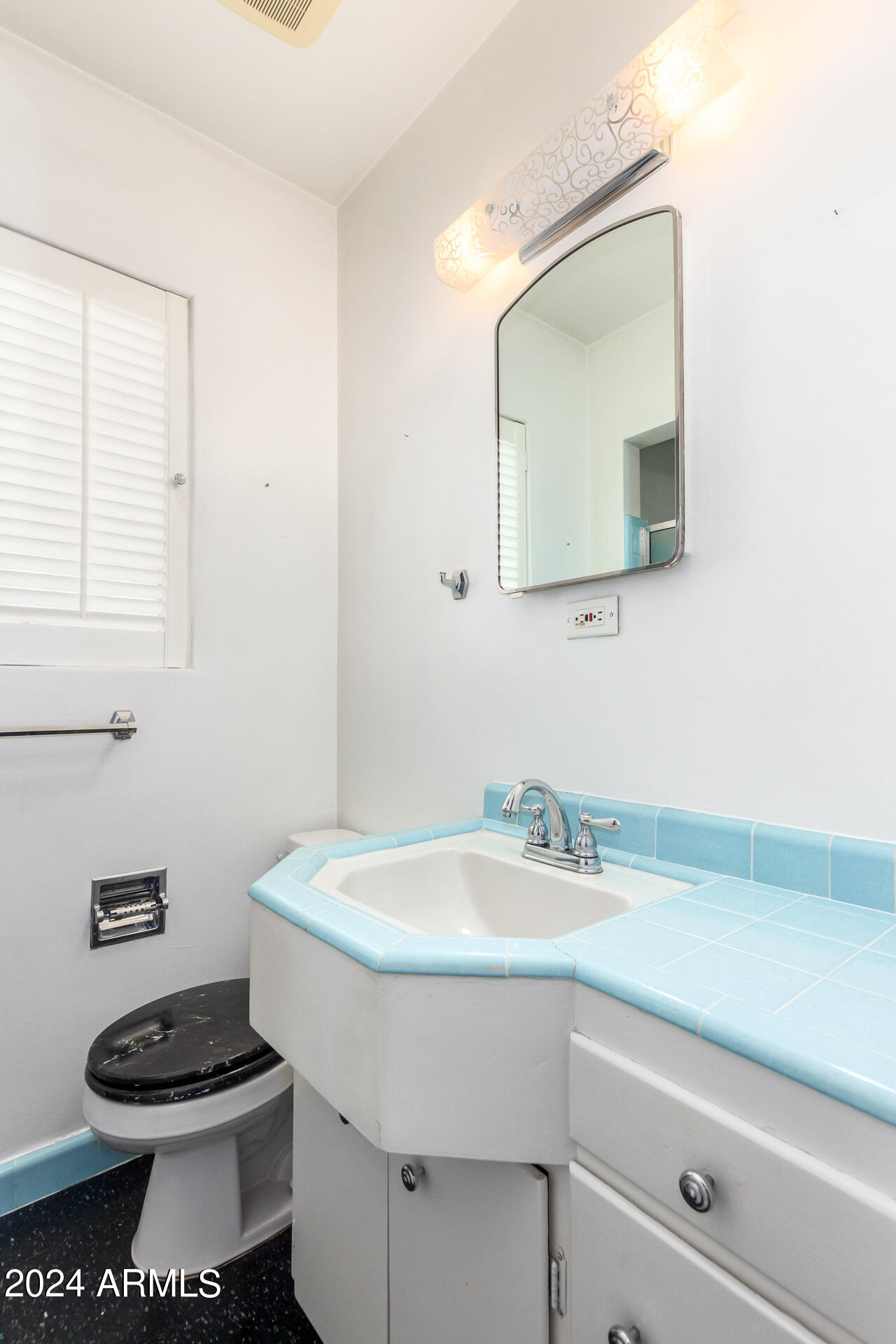 342 W CAMBRIDGE Avenue