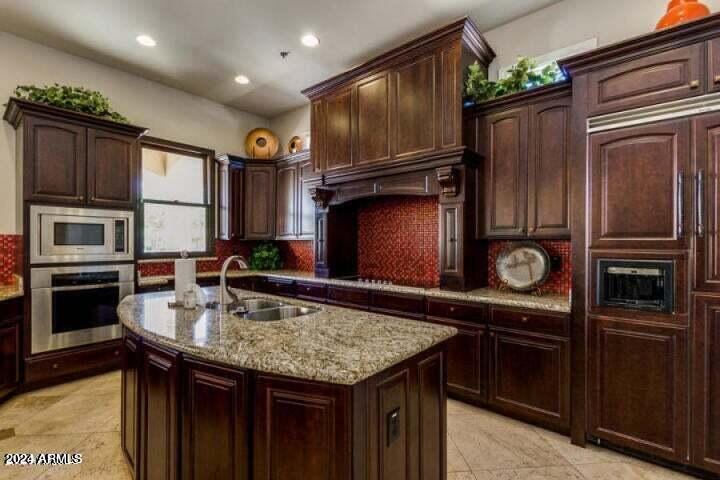 1367 S COUNTRY CLUB Drive # 1118
