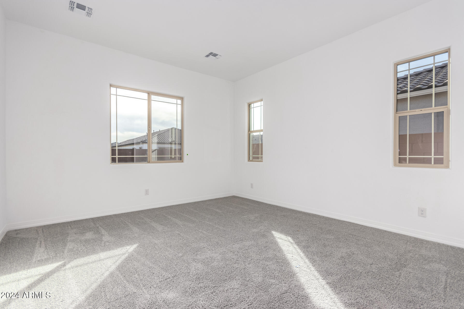 21881 E SADDLE Court
