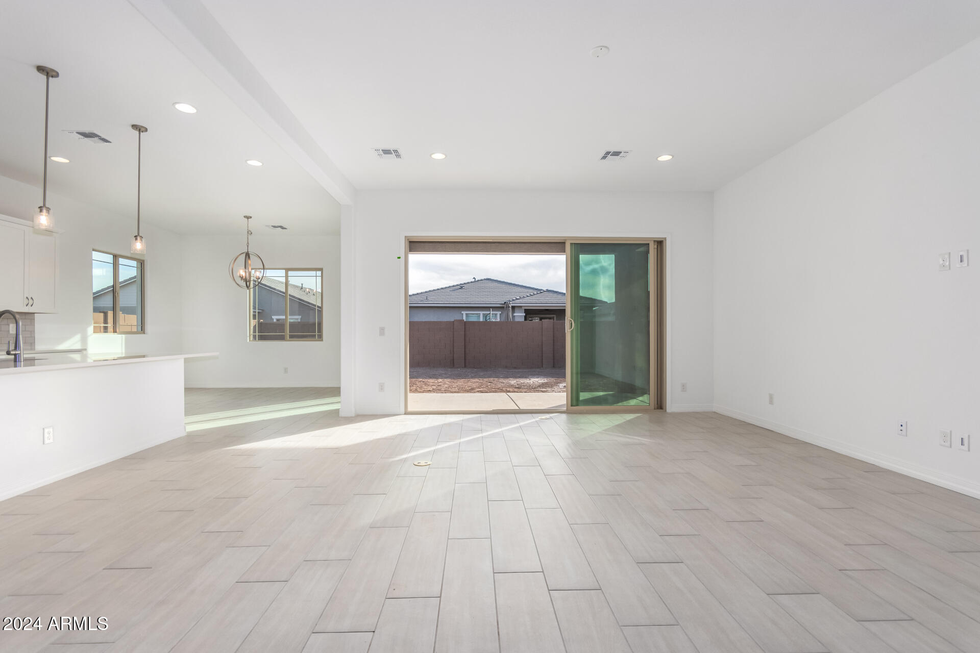 21881 E SADDLE Court