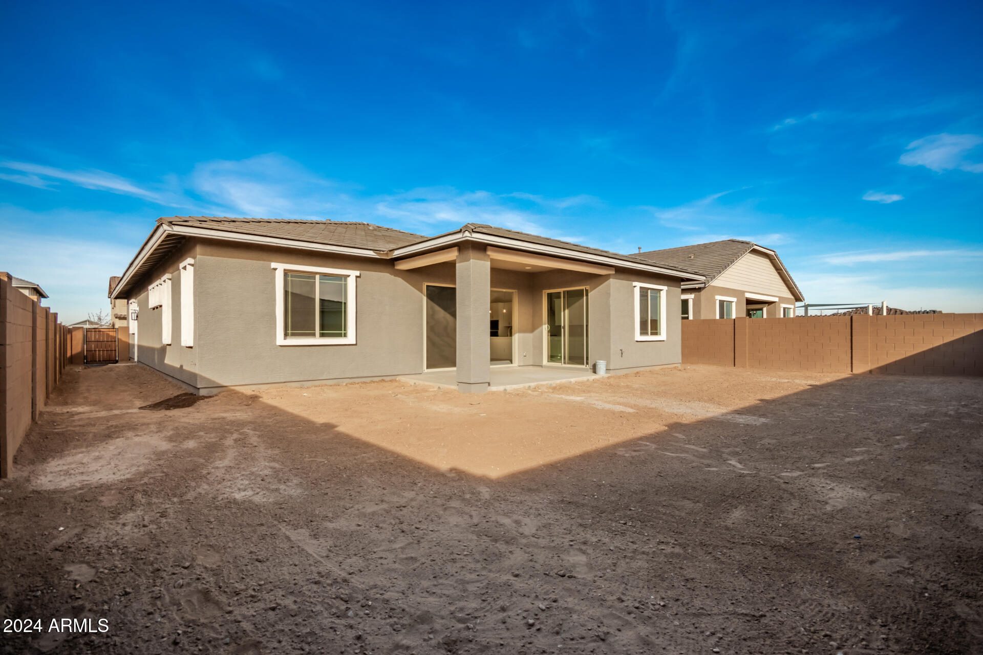 21881 E SADDLE Court