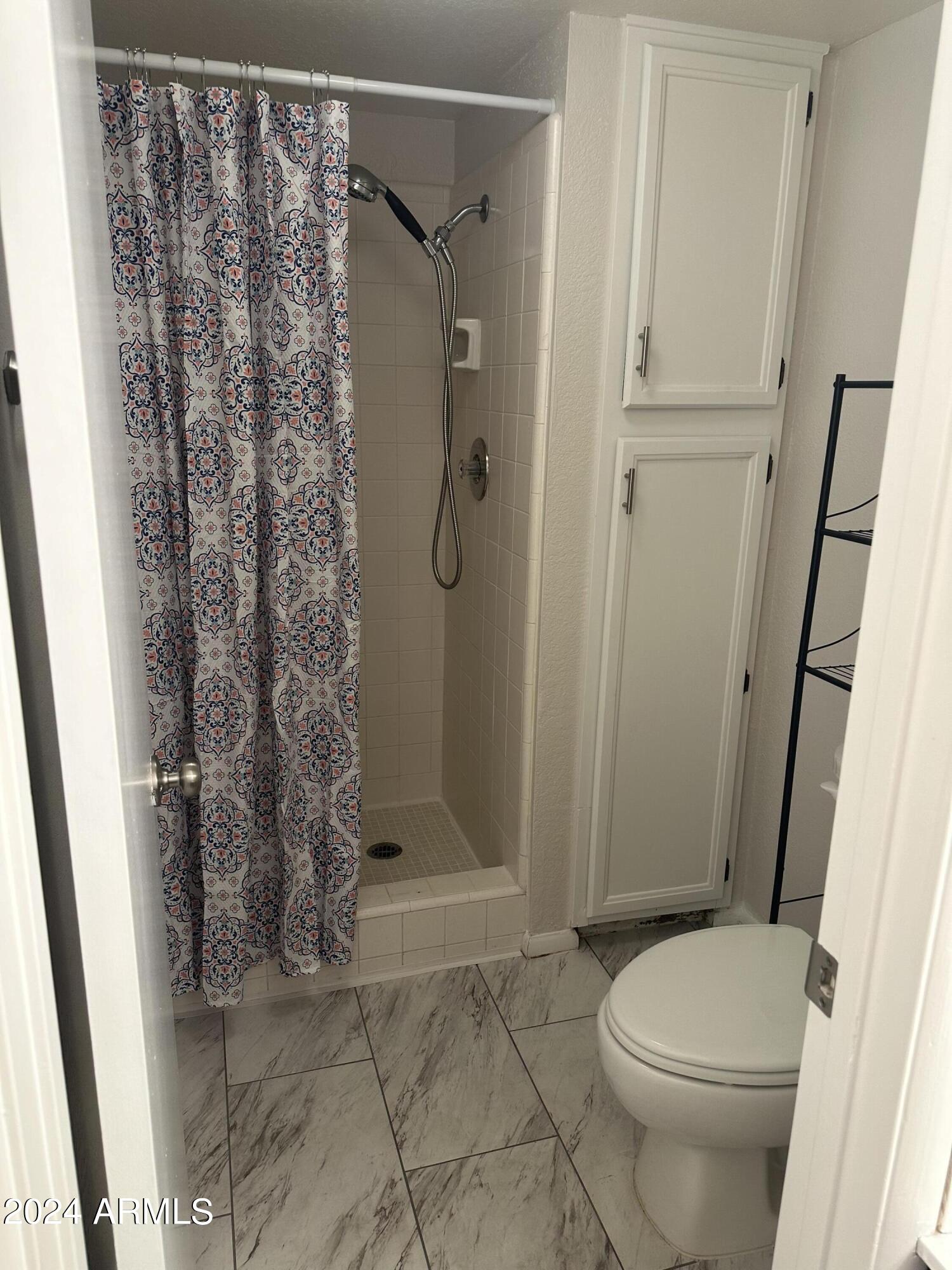 910 N CENTER Street # 16
