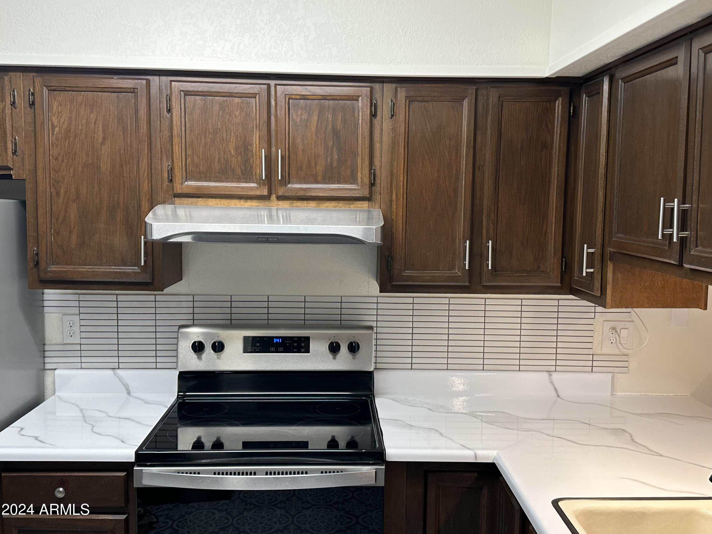 910 N CENTER Street # 16