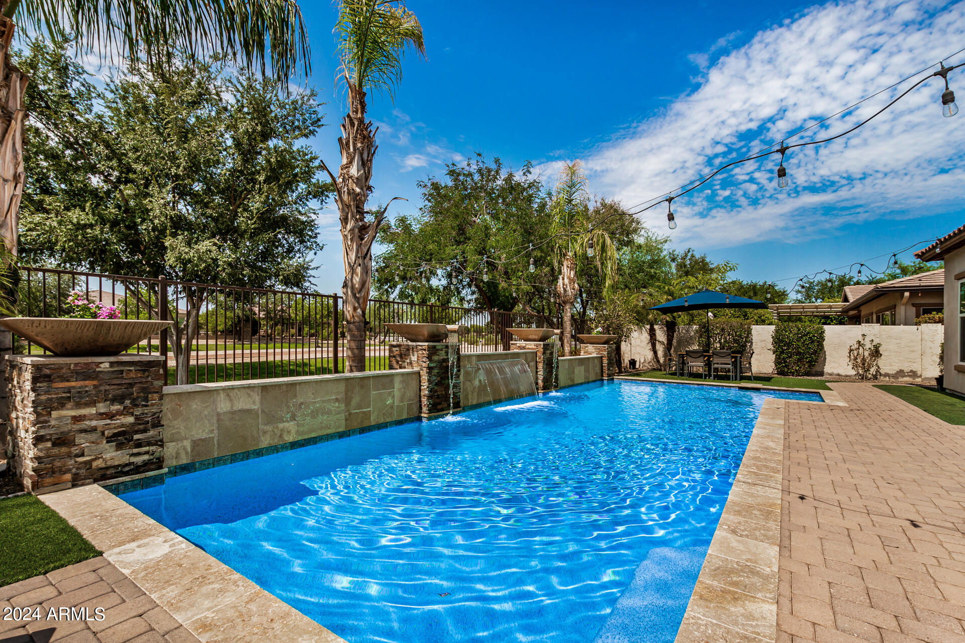 3781 E TONTO Place