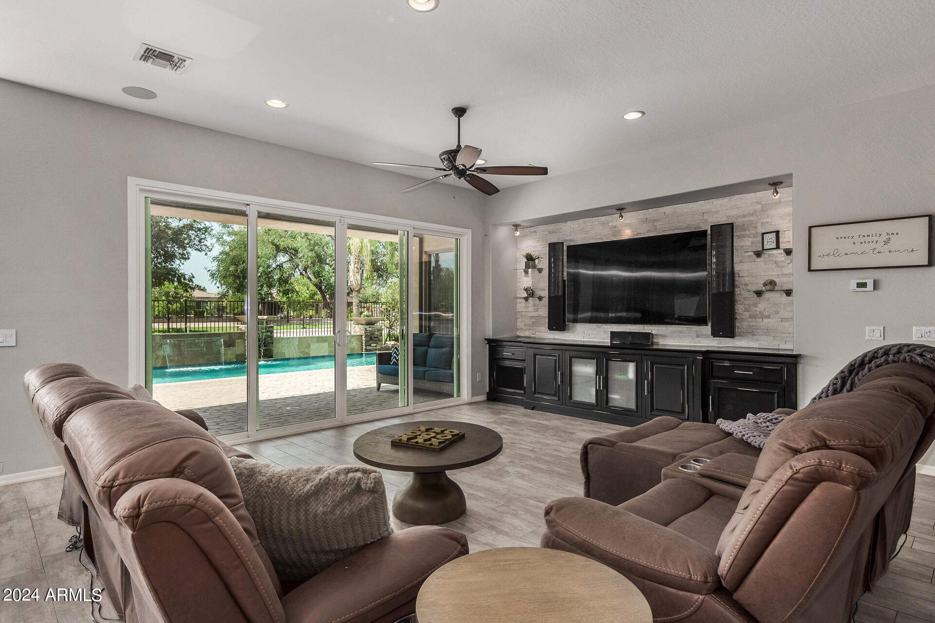 3781 E TONTO Place