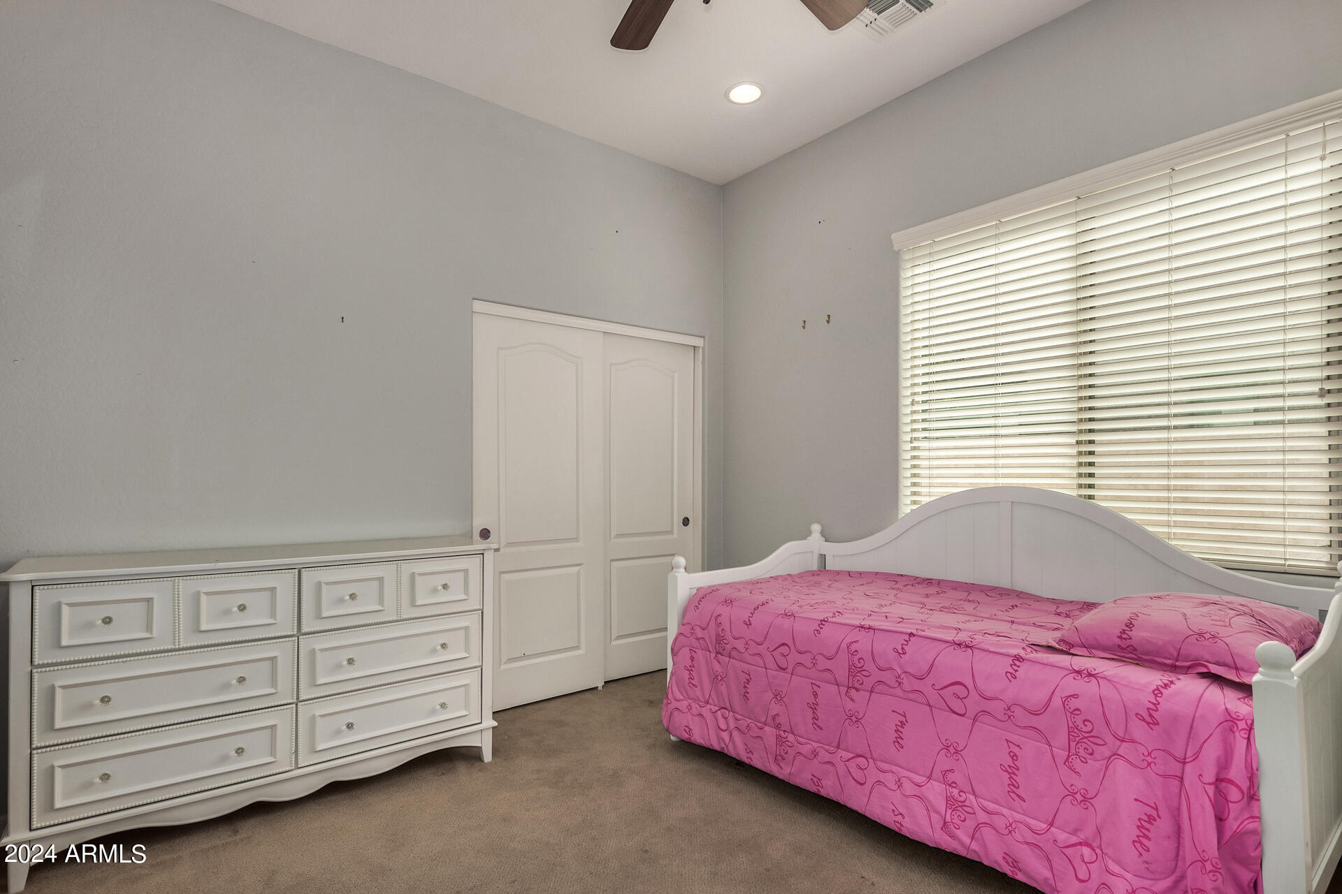3781 E TONTO Place