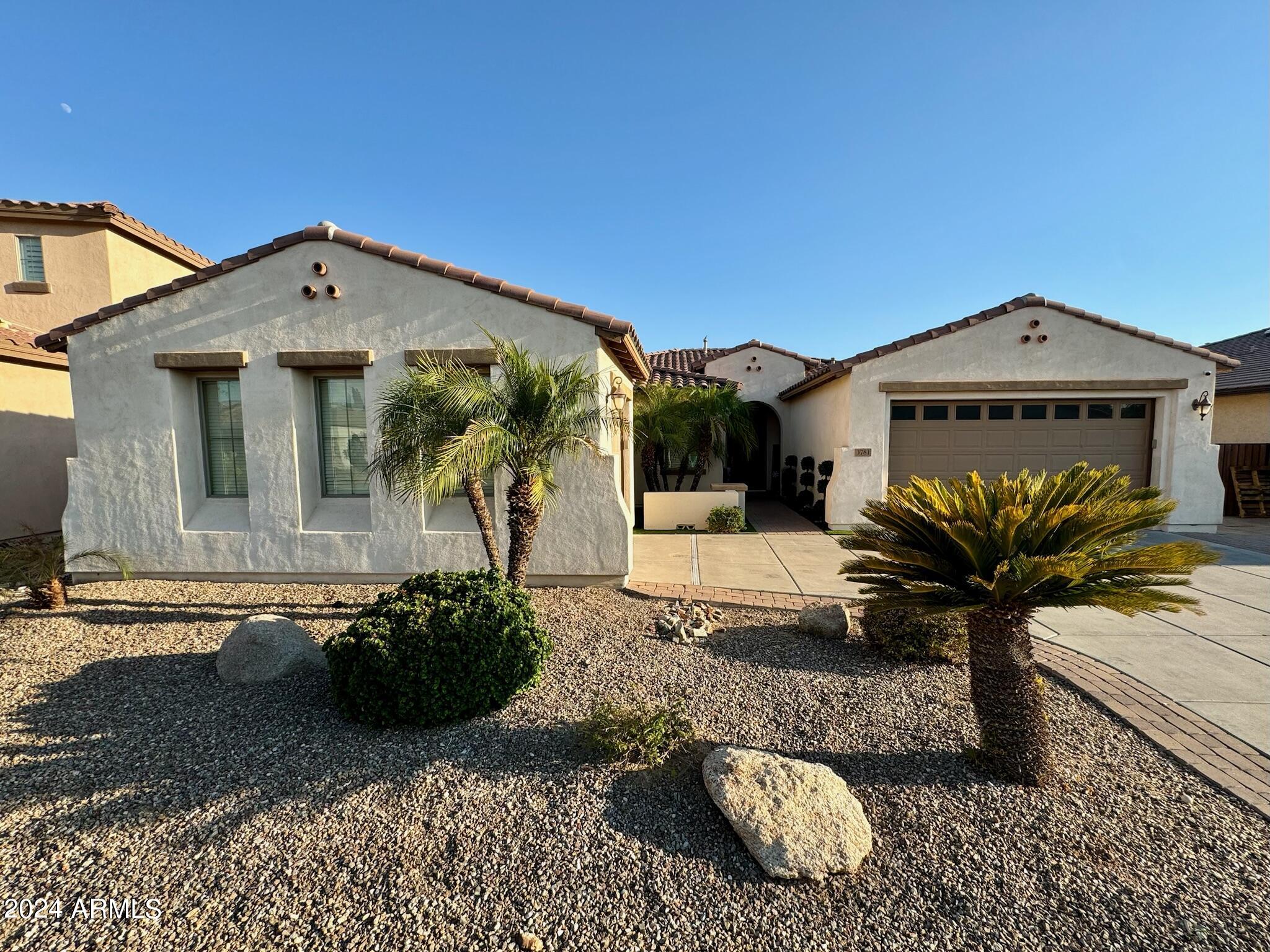 3781 E TONTO Place