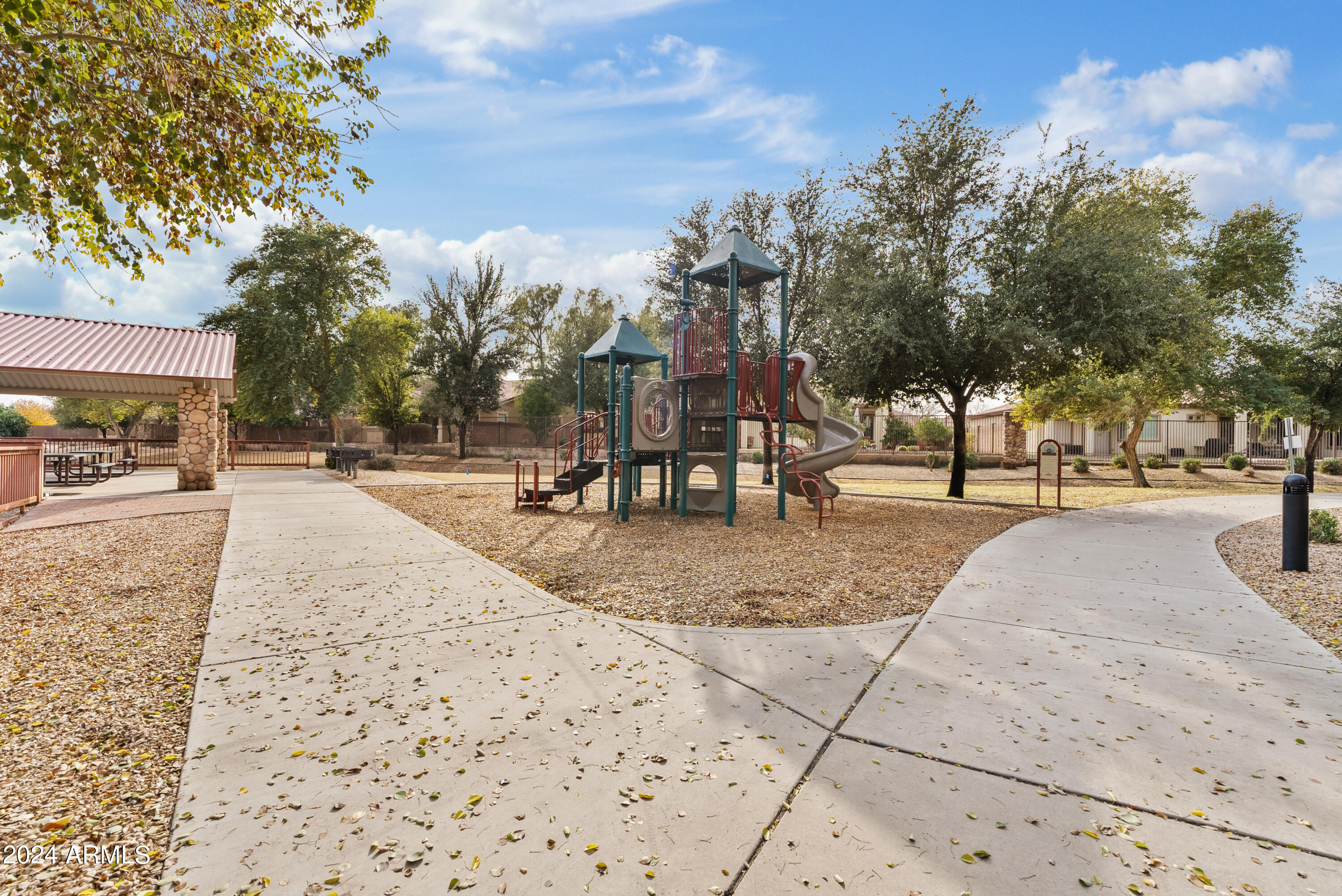 3781 E TONTO Place