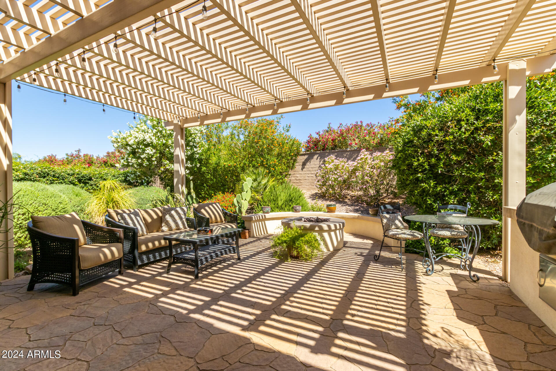 444 E VESPER Trail