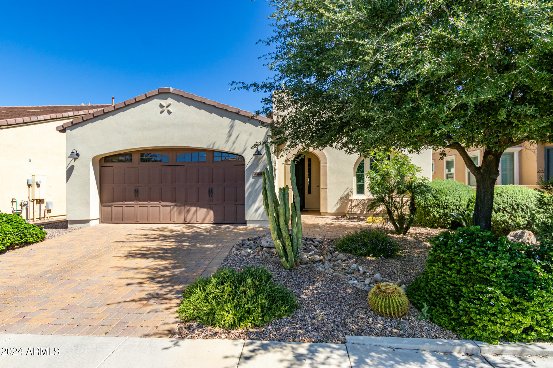 444 E VESPER Trail