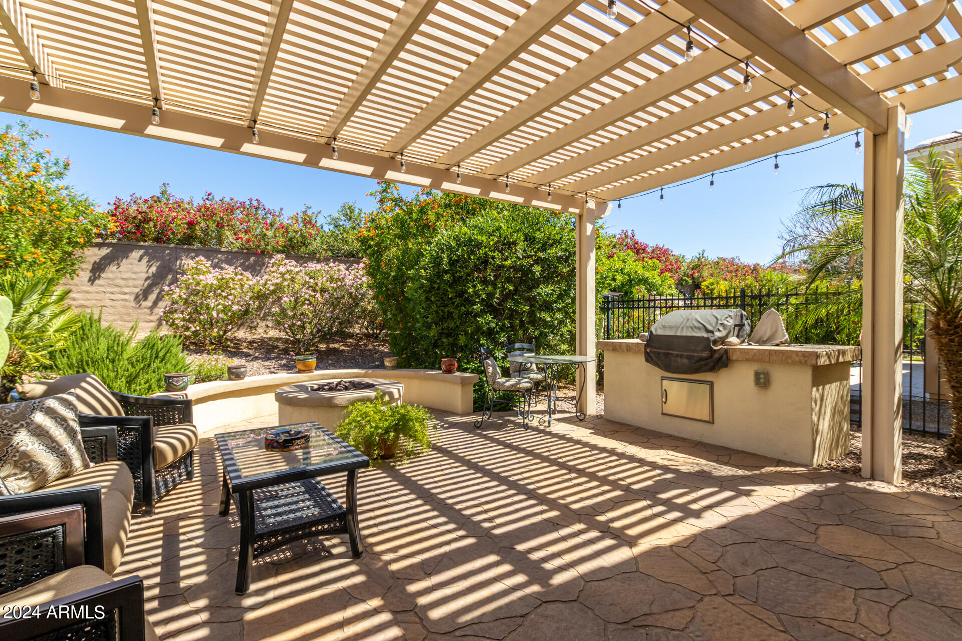 444 E VESPER Trail