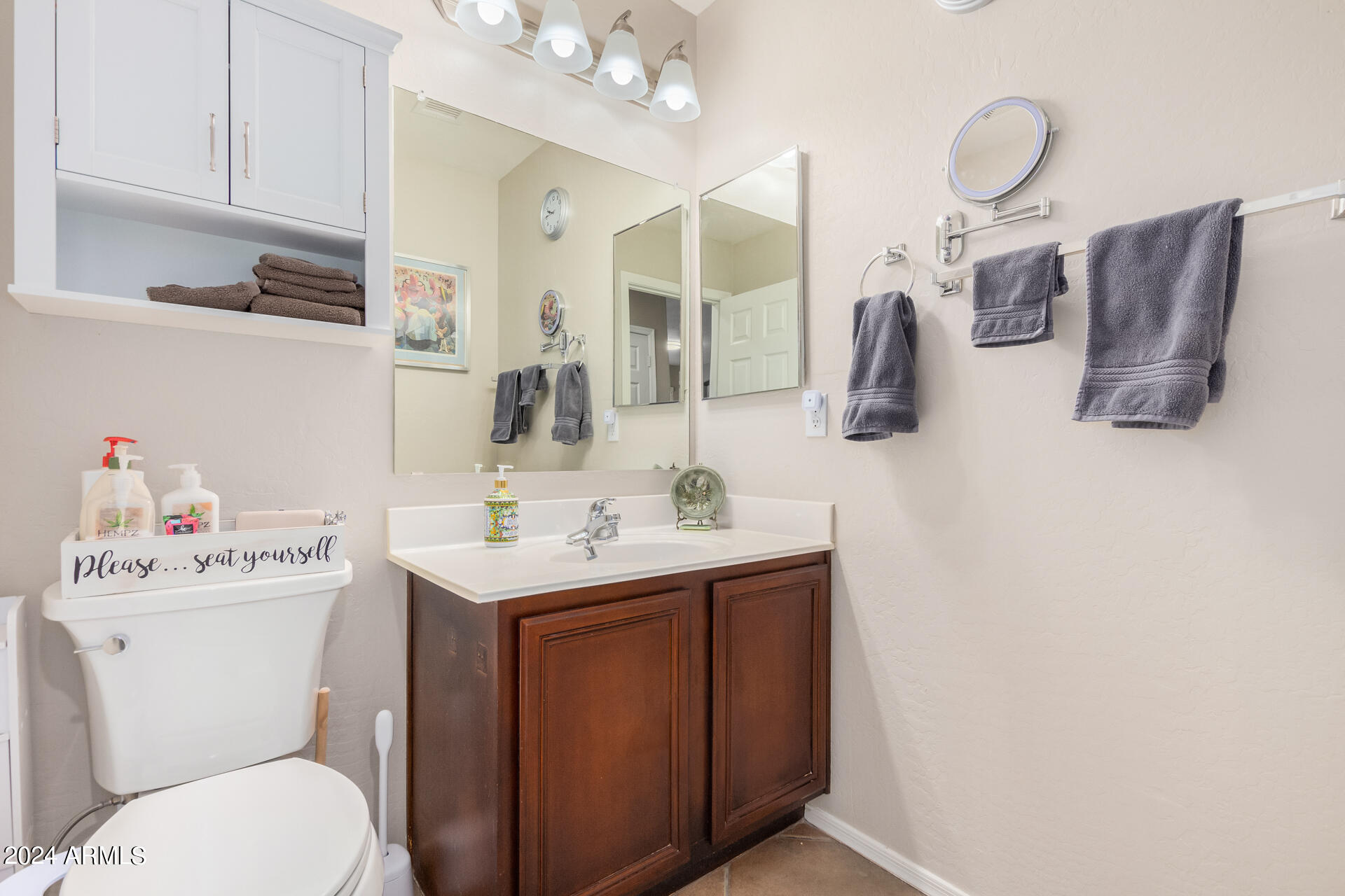 24233 W HADLEY Street