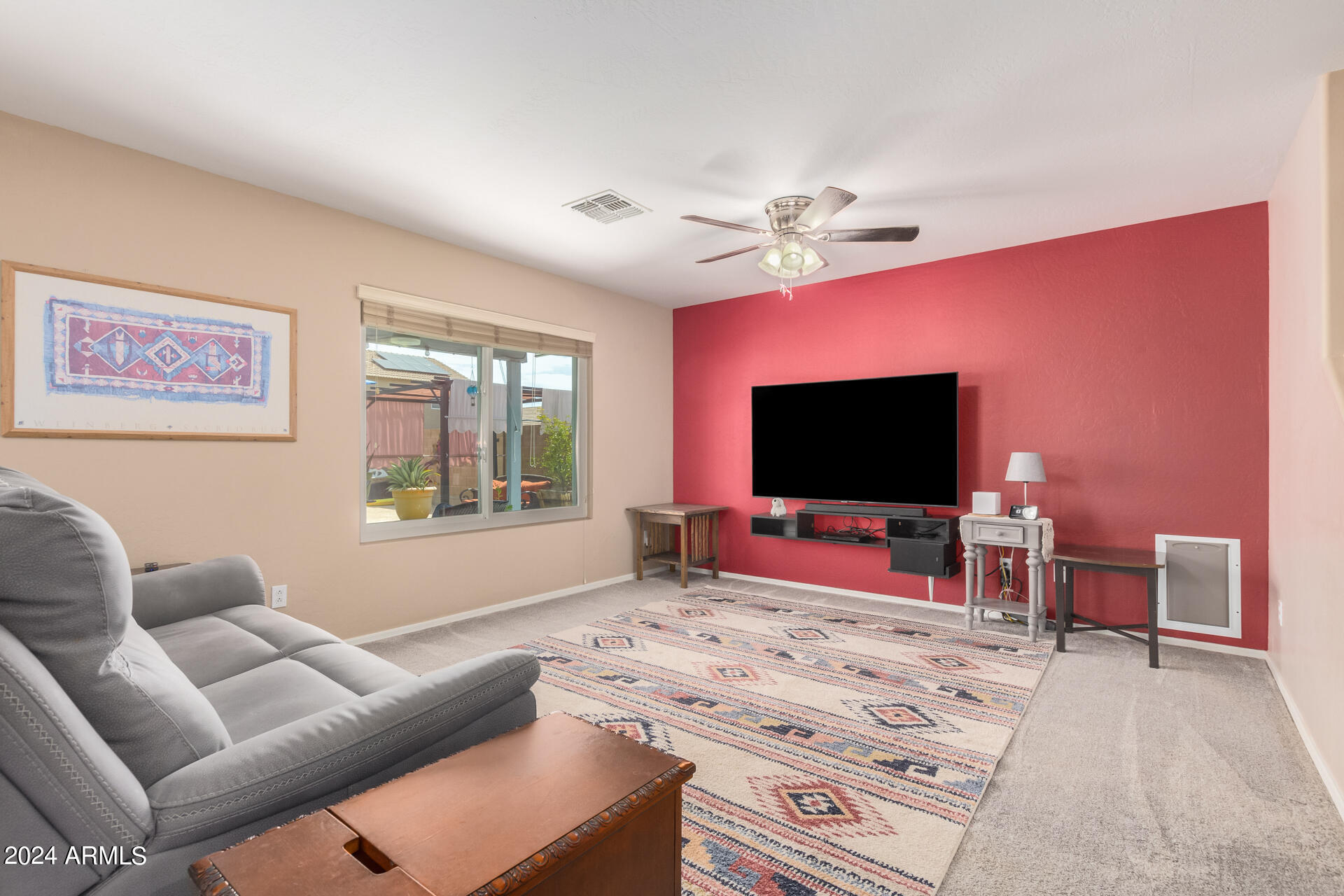 24233 W HADLEY Street