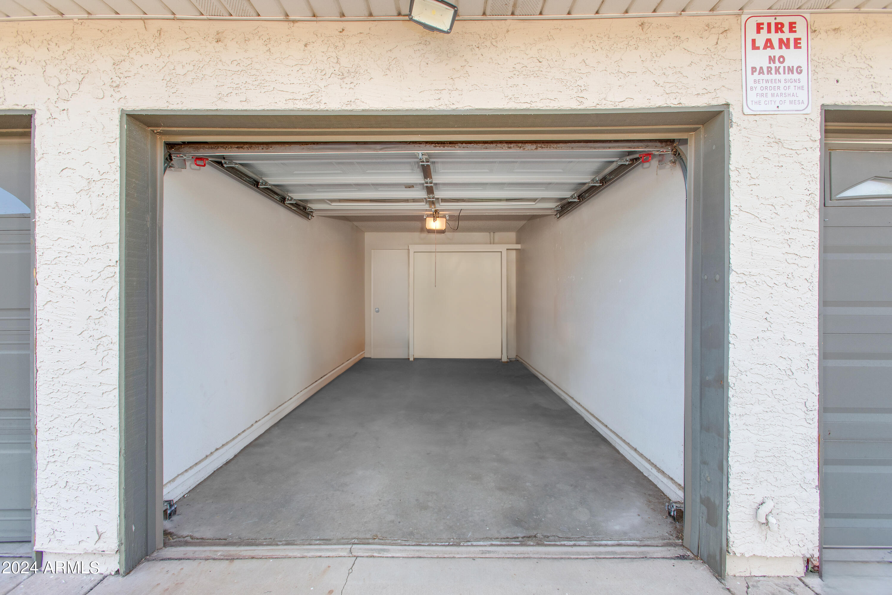 30 E BROWN Road, 2105