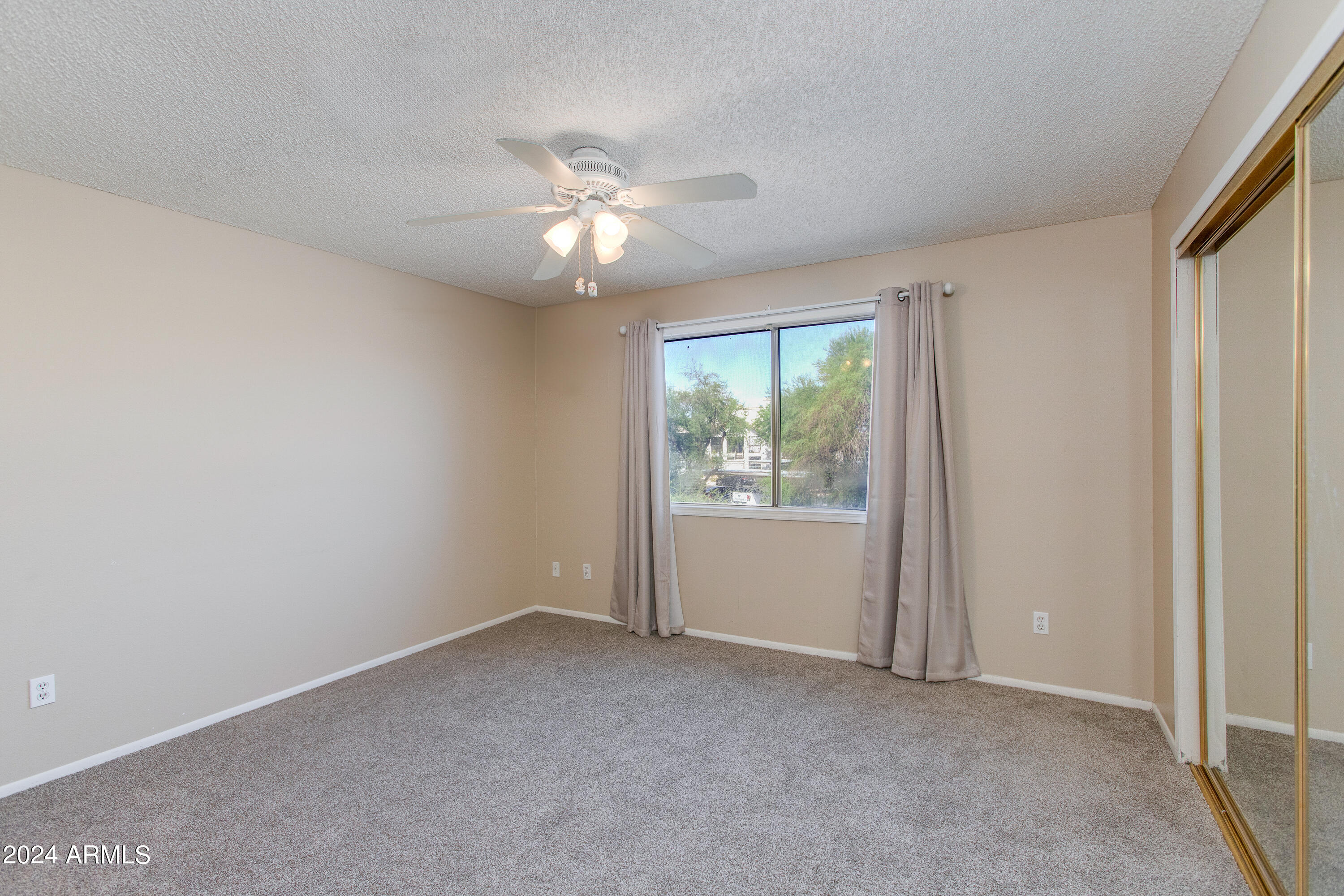30 E BROWN Road, 2105