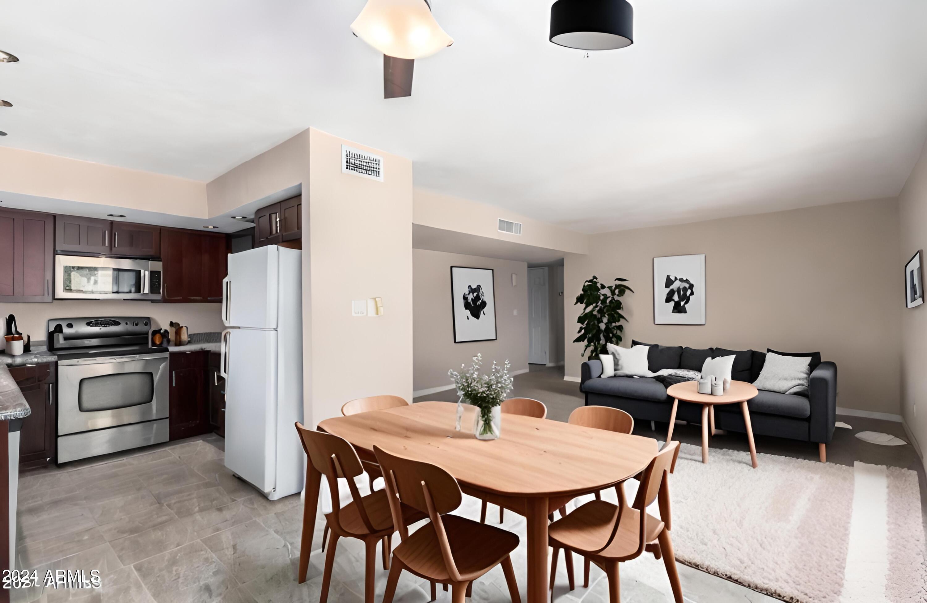 1440 W JEROME Avenue
