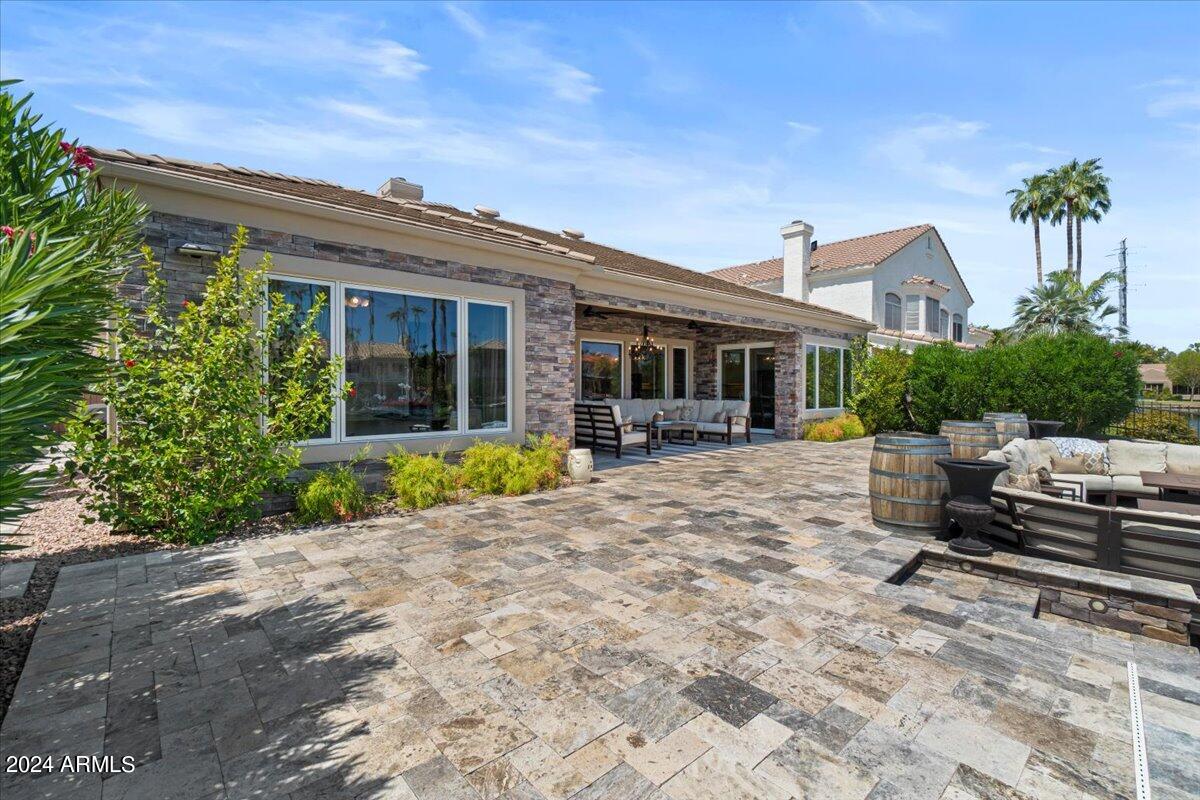 2028 E Gondola Lane