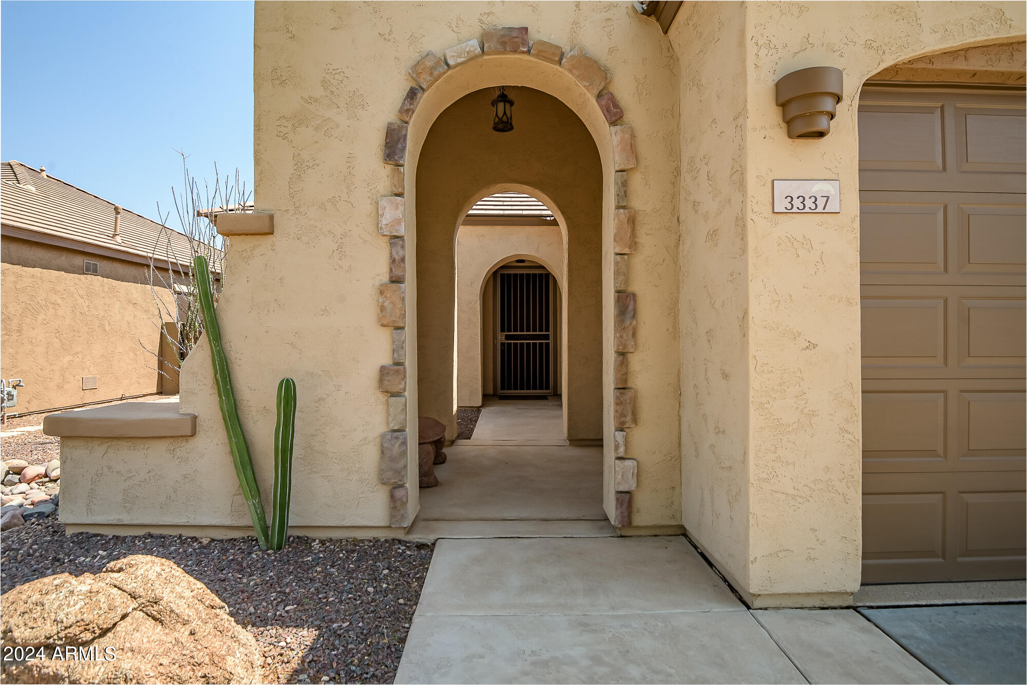 3337 W LINKS Drive