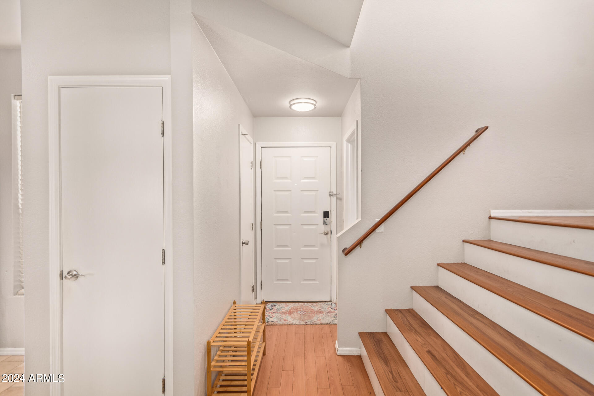 280 S ELIZABETH Way, 26