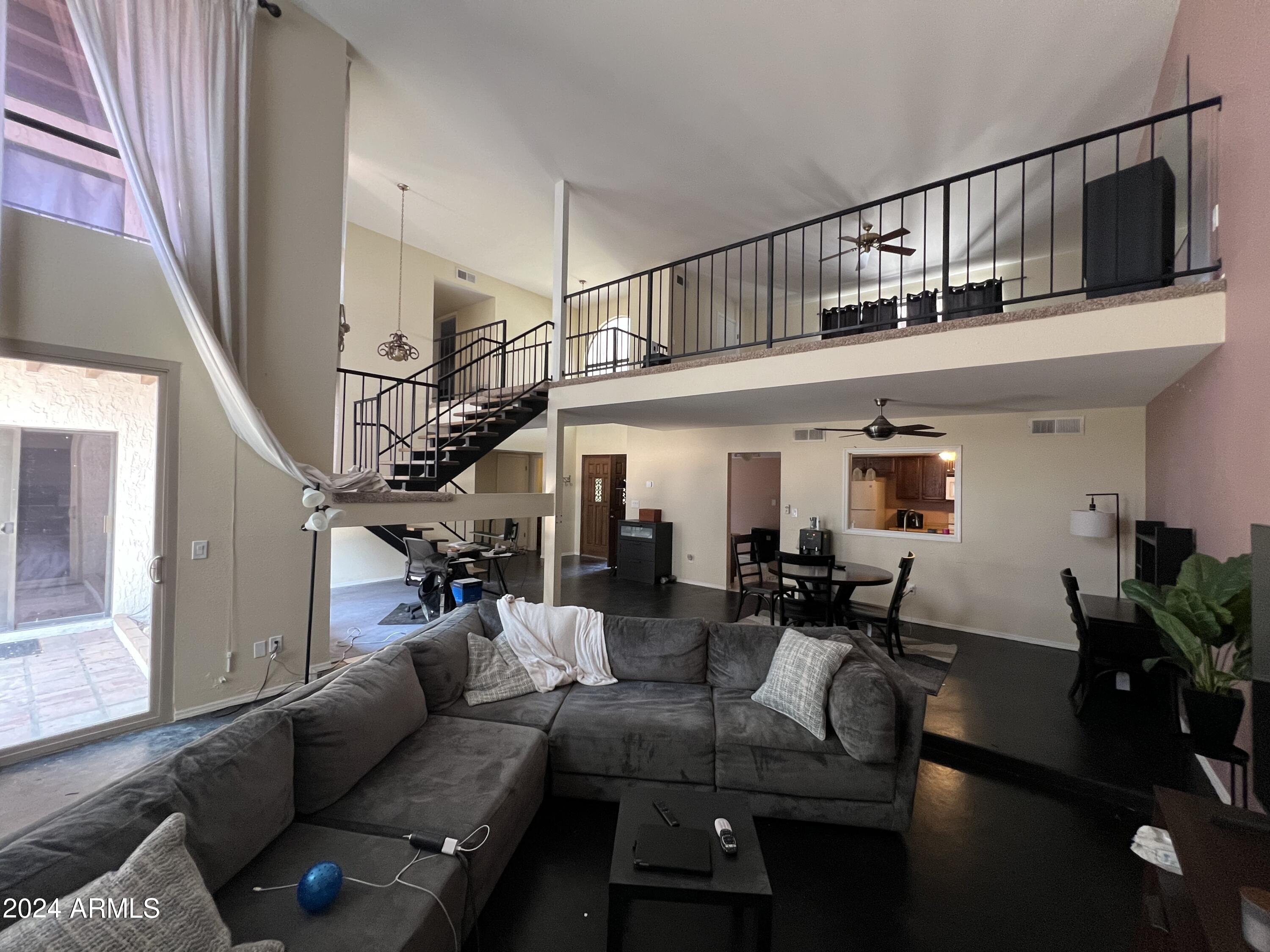 7409 E PLEASANT Run