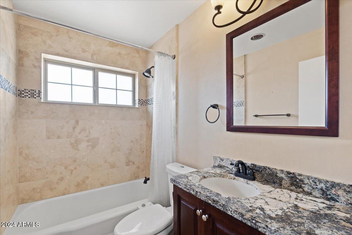 2310 N 81ST Place