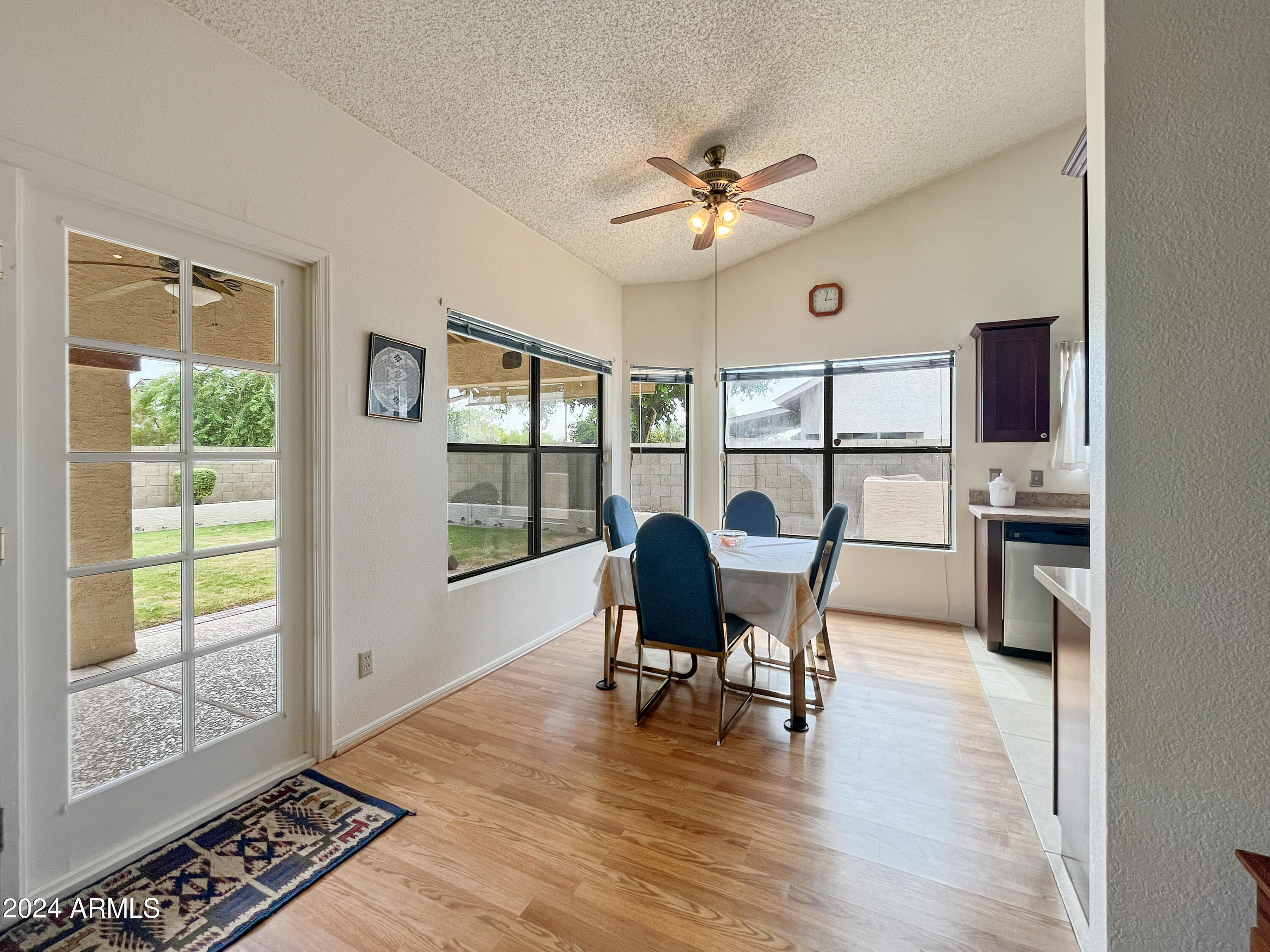 1443 E WICKIEUP Lane