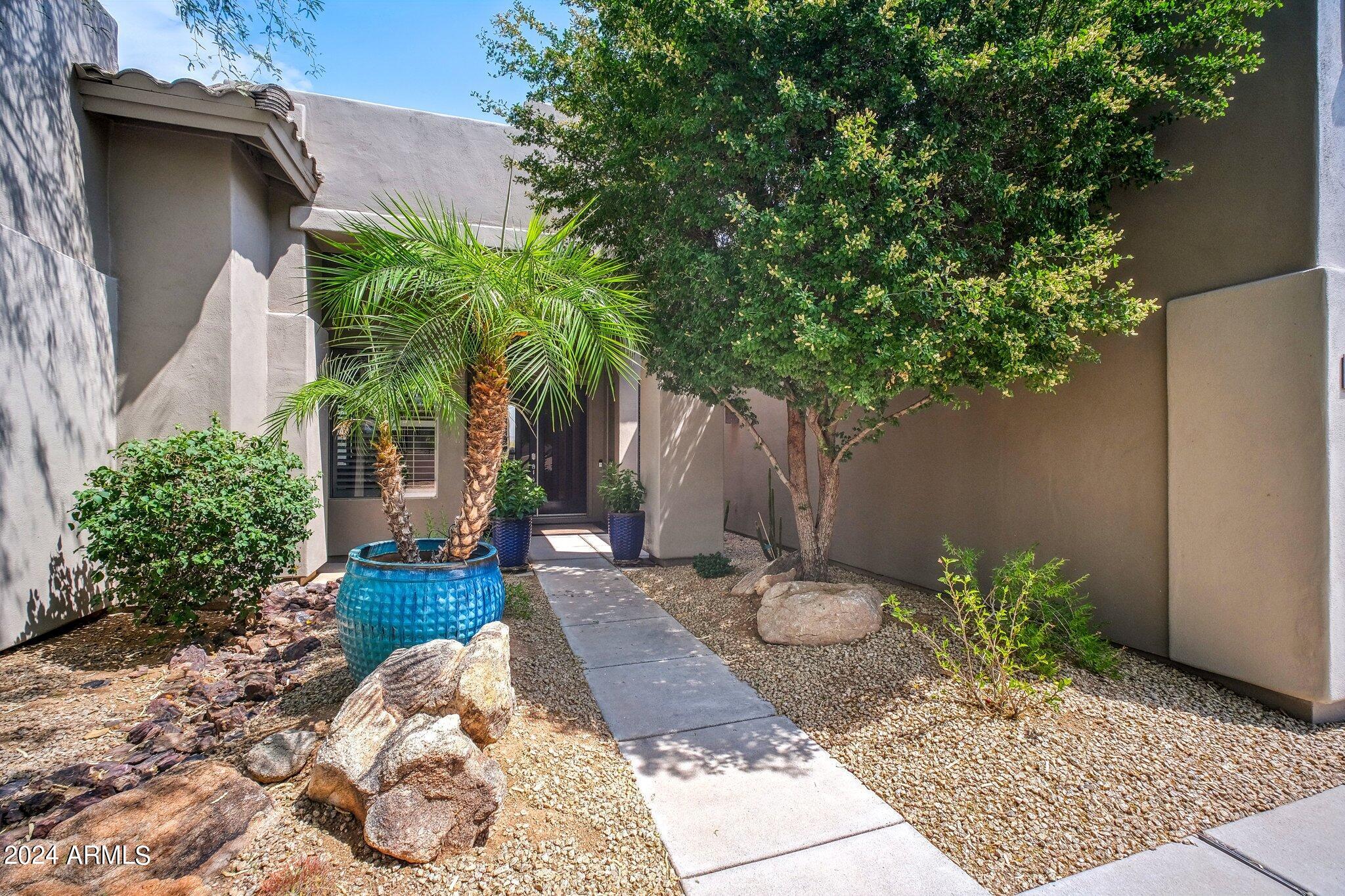 5854 E DUSTY COYOTE Circle