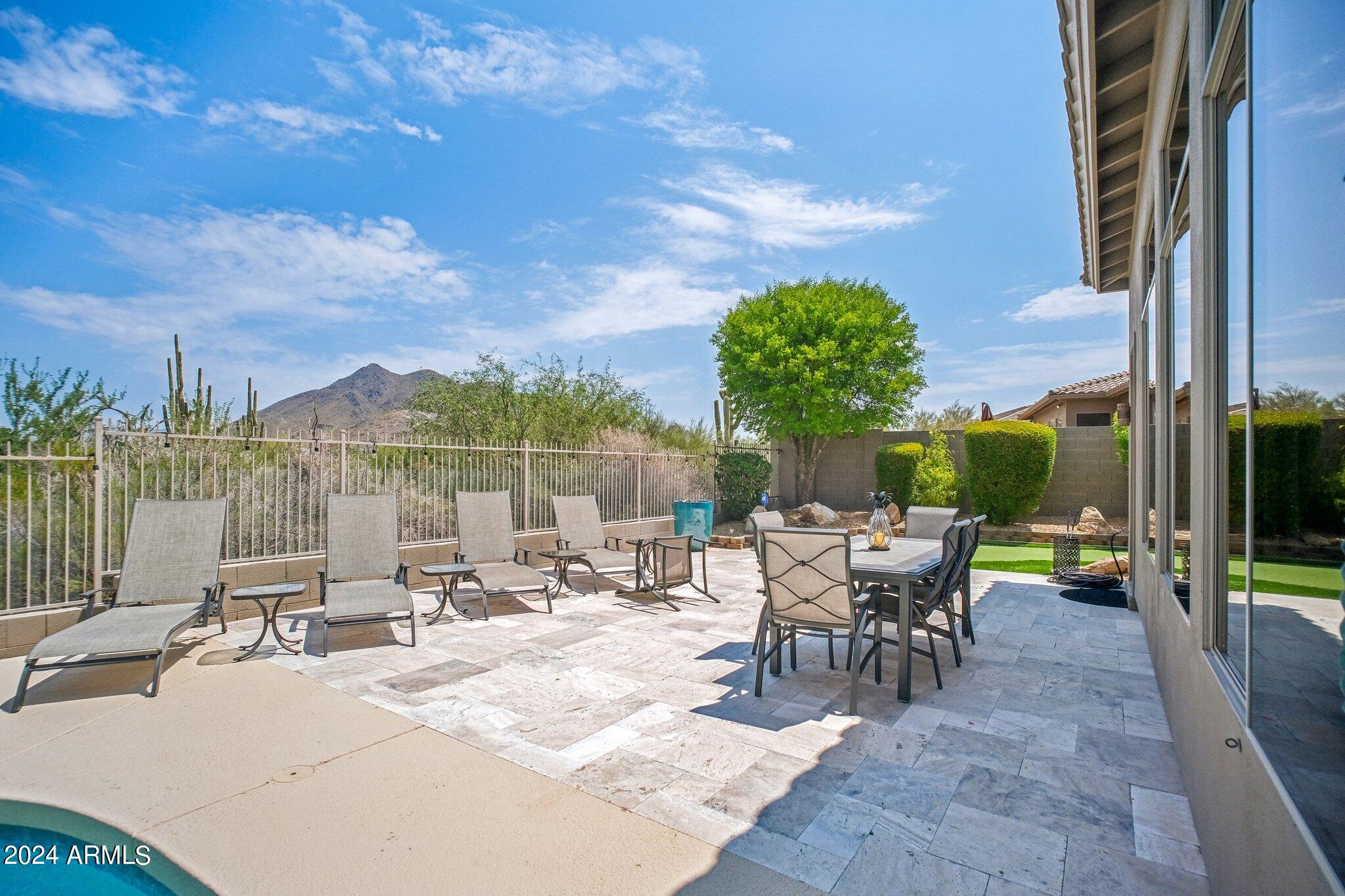 5854 E DUSTY COYOTE Circle