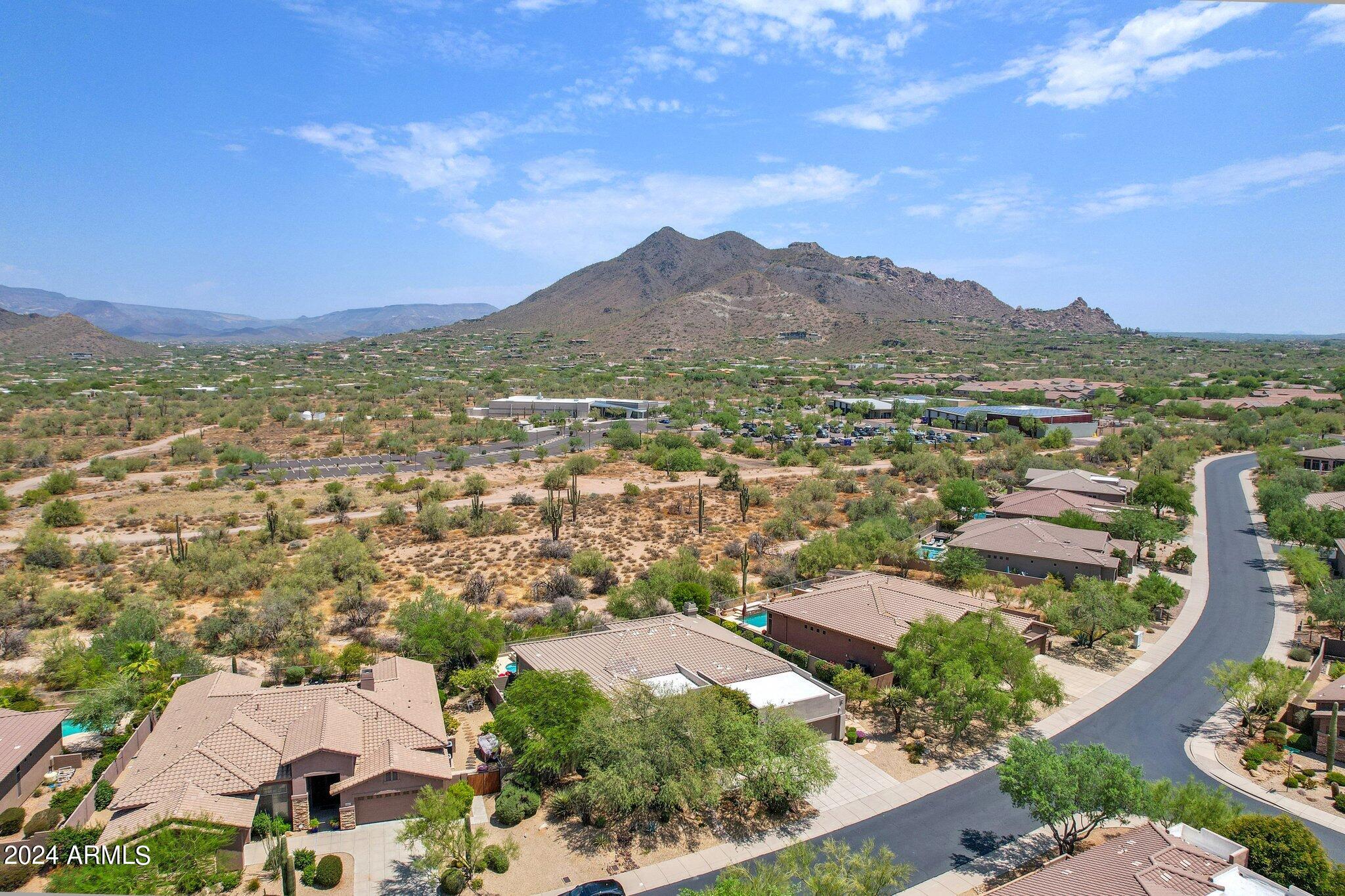 5854 E DUSTY COYOTE Circle
