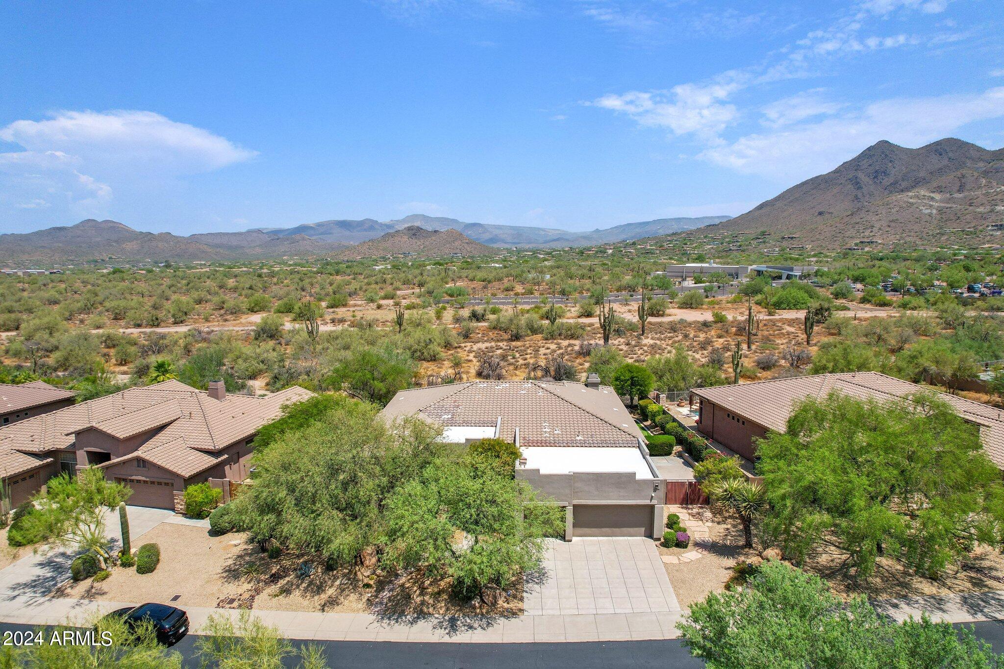 5854 E DUSTY COYOTE Circle