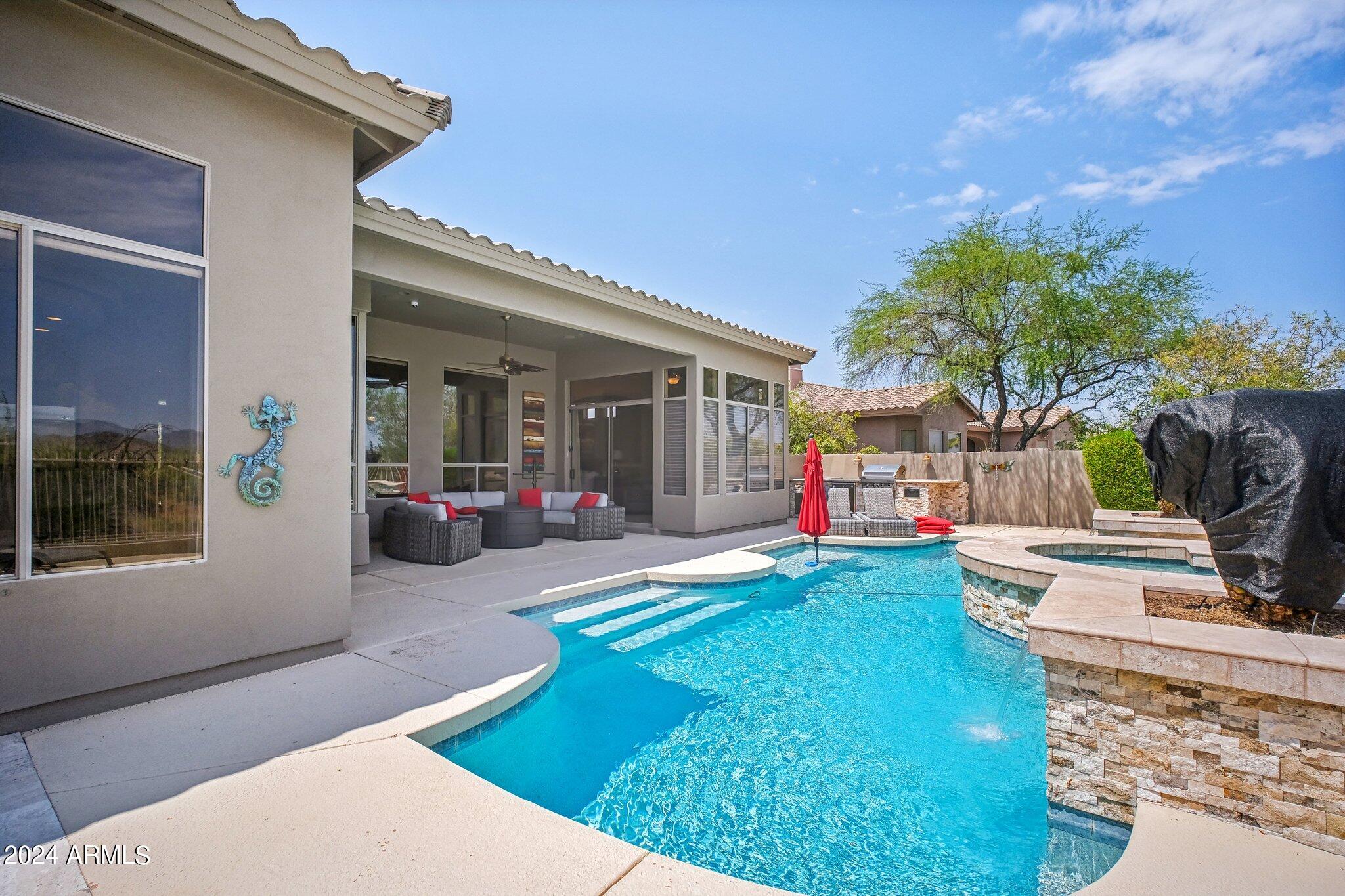 5854 E DUSTY COYOTE Circle