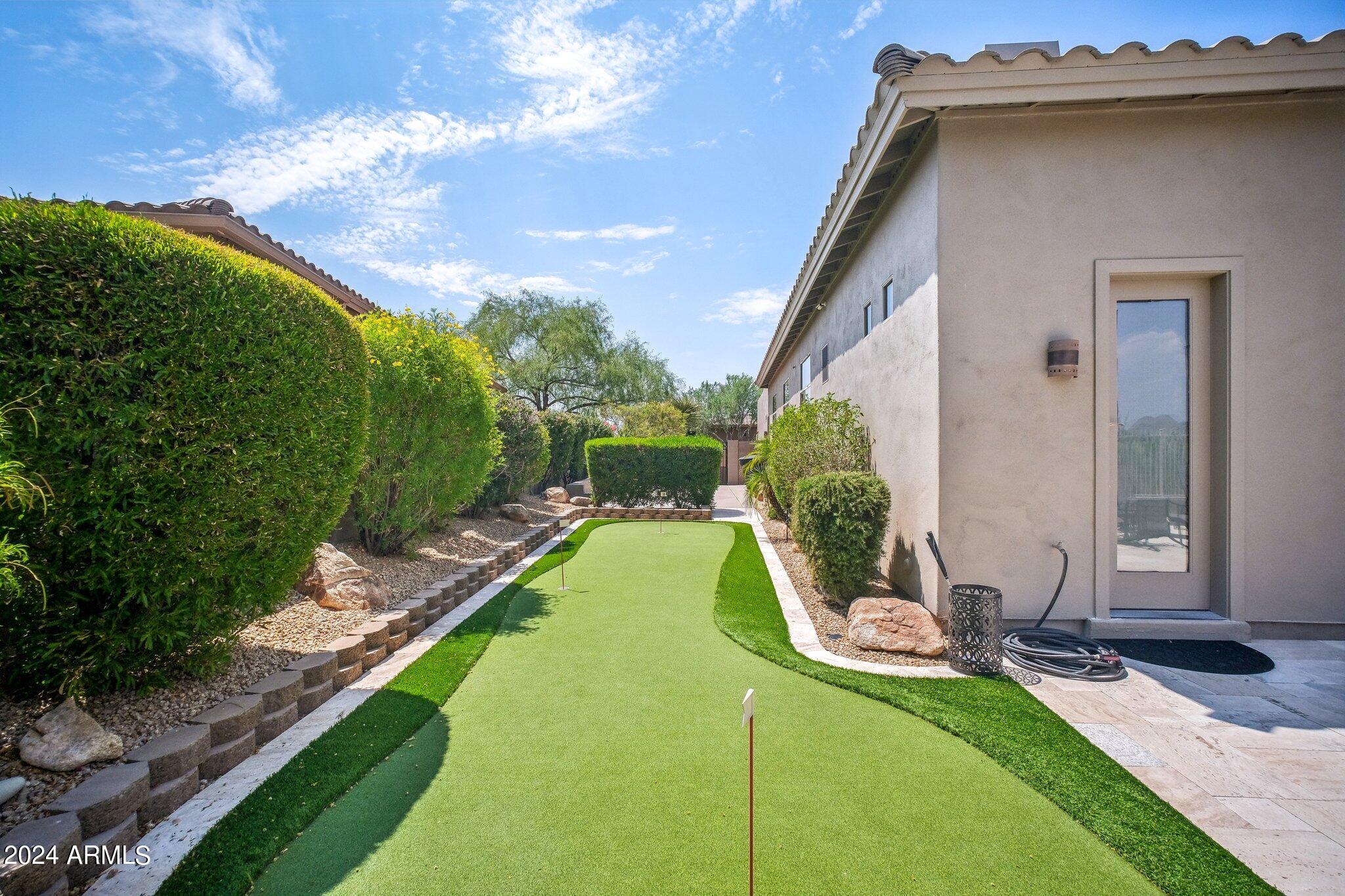 5854 E DUSTY COYOTE Circle