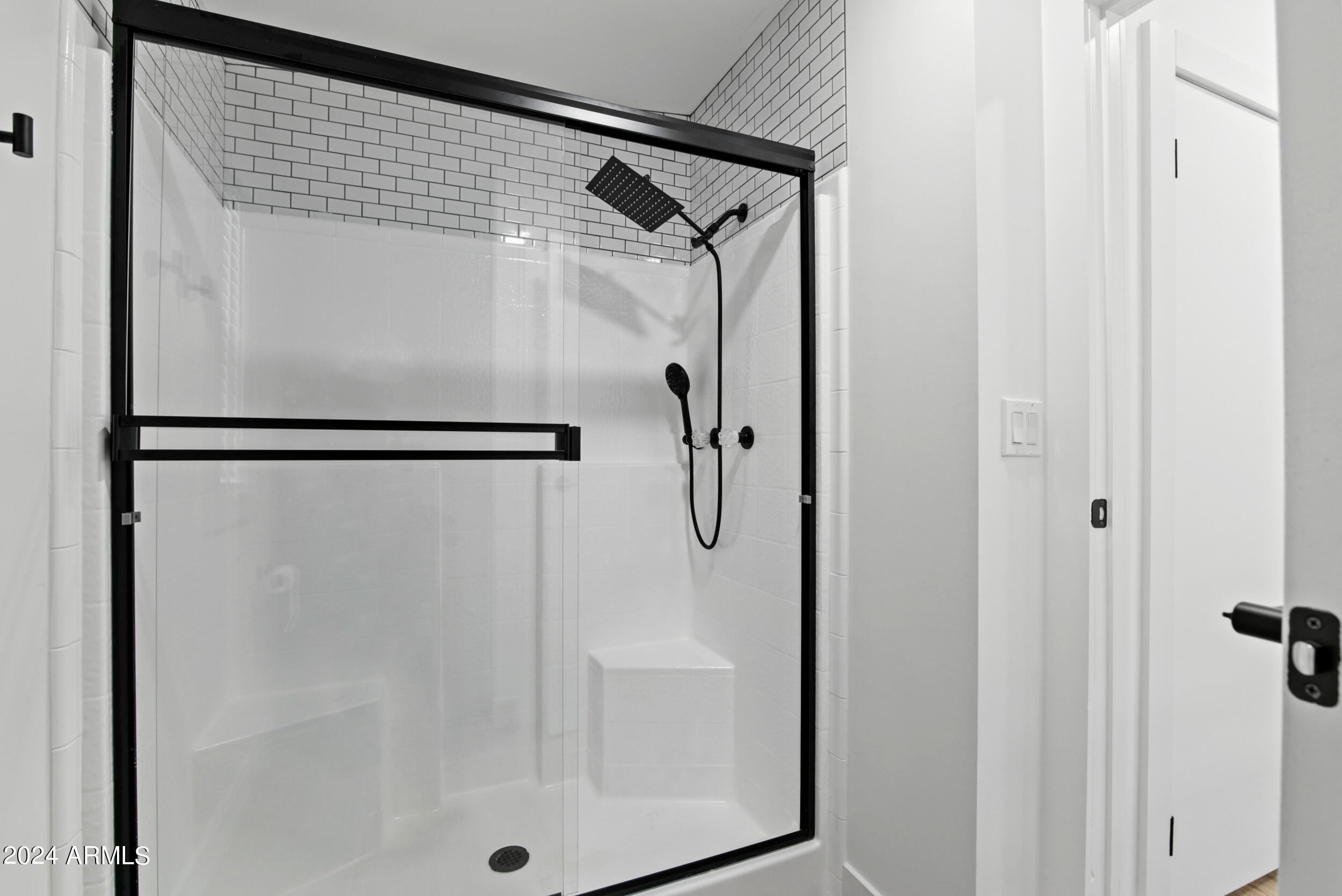 2233 E Behrend Drive # 86