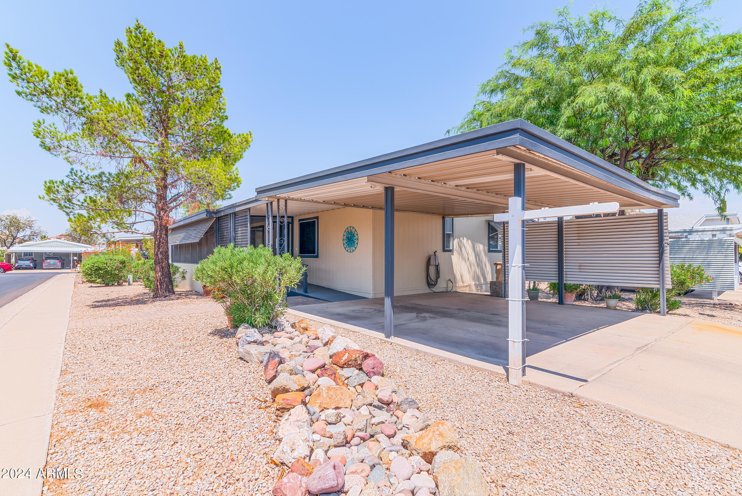 2233 E Behrend Drive # 86