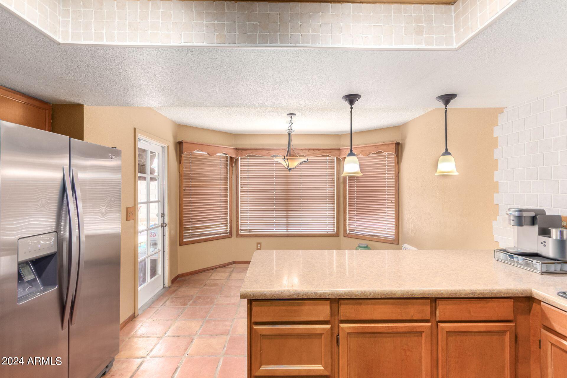 8144 W CORRINE Drive