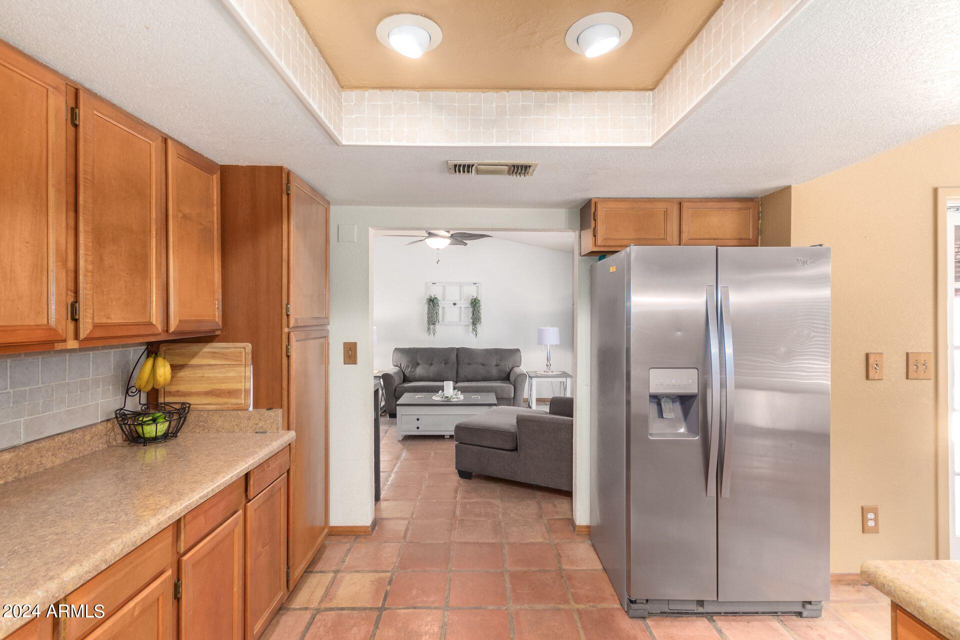 8144 W CORRINE Drive