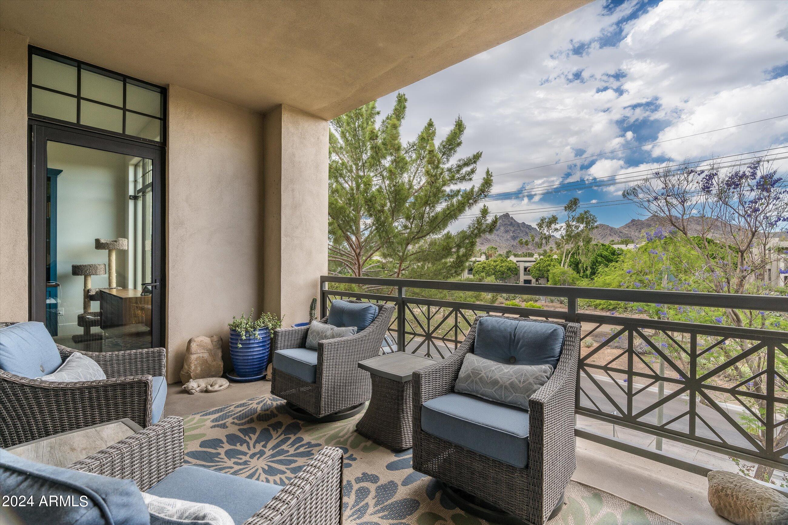 8 BILTMORE Estate Drive # 313
