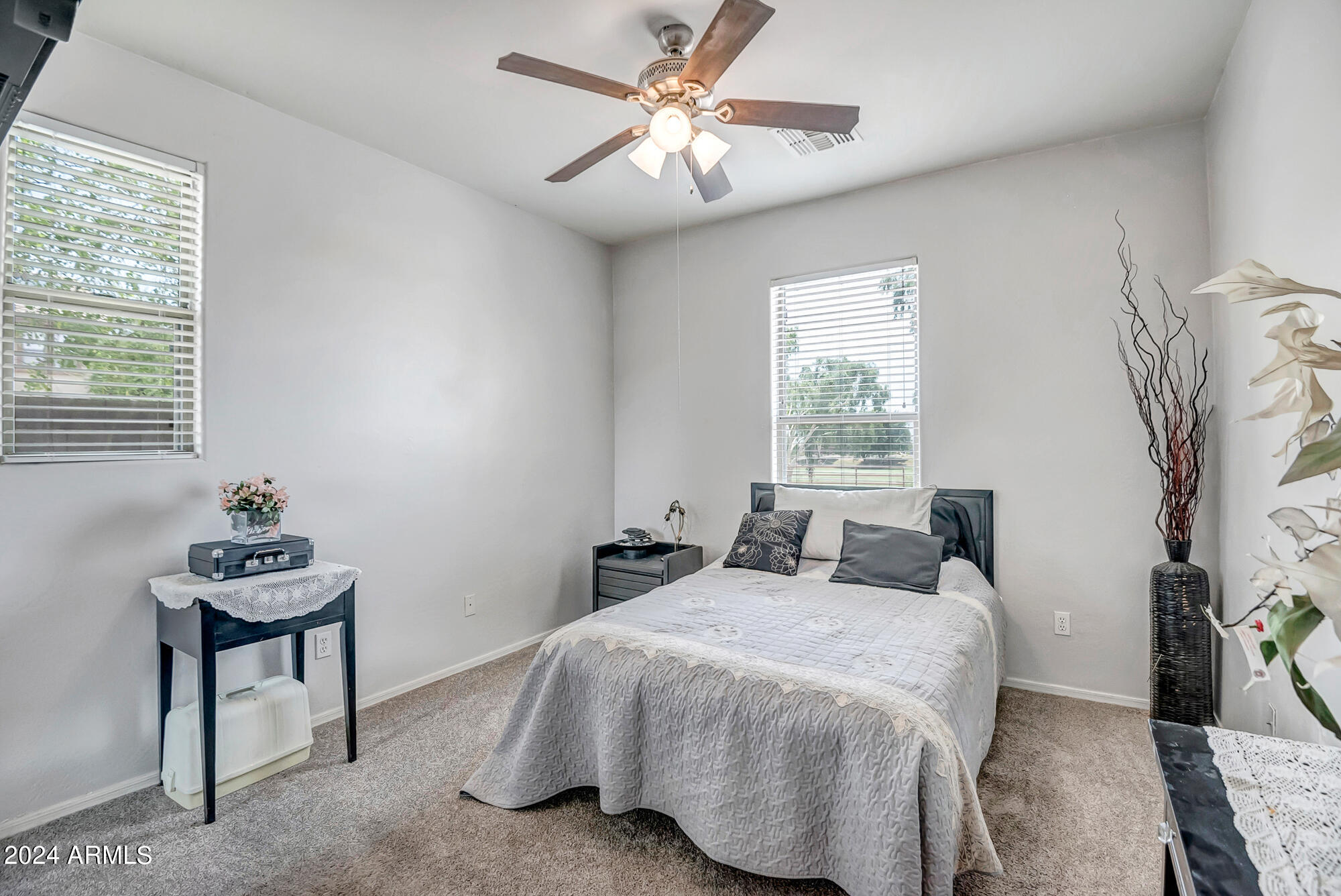 16410 W WHITEHORN Way