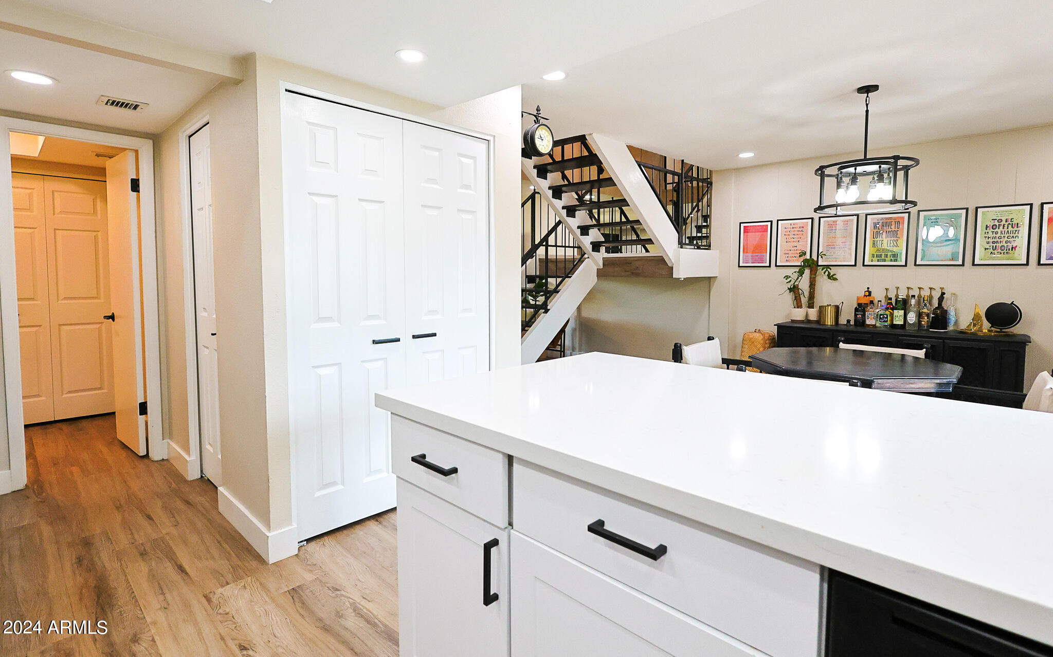 2032 W HIGHLAND Avenue