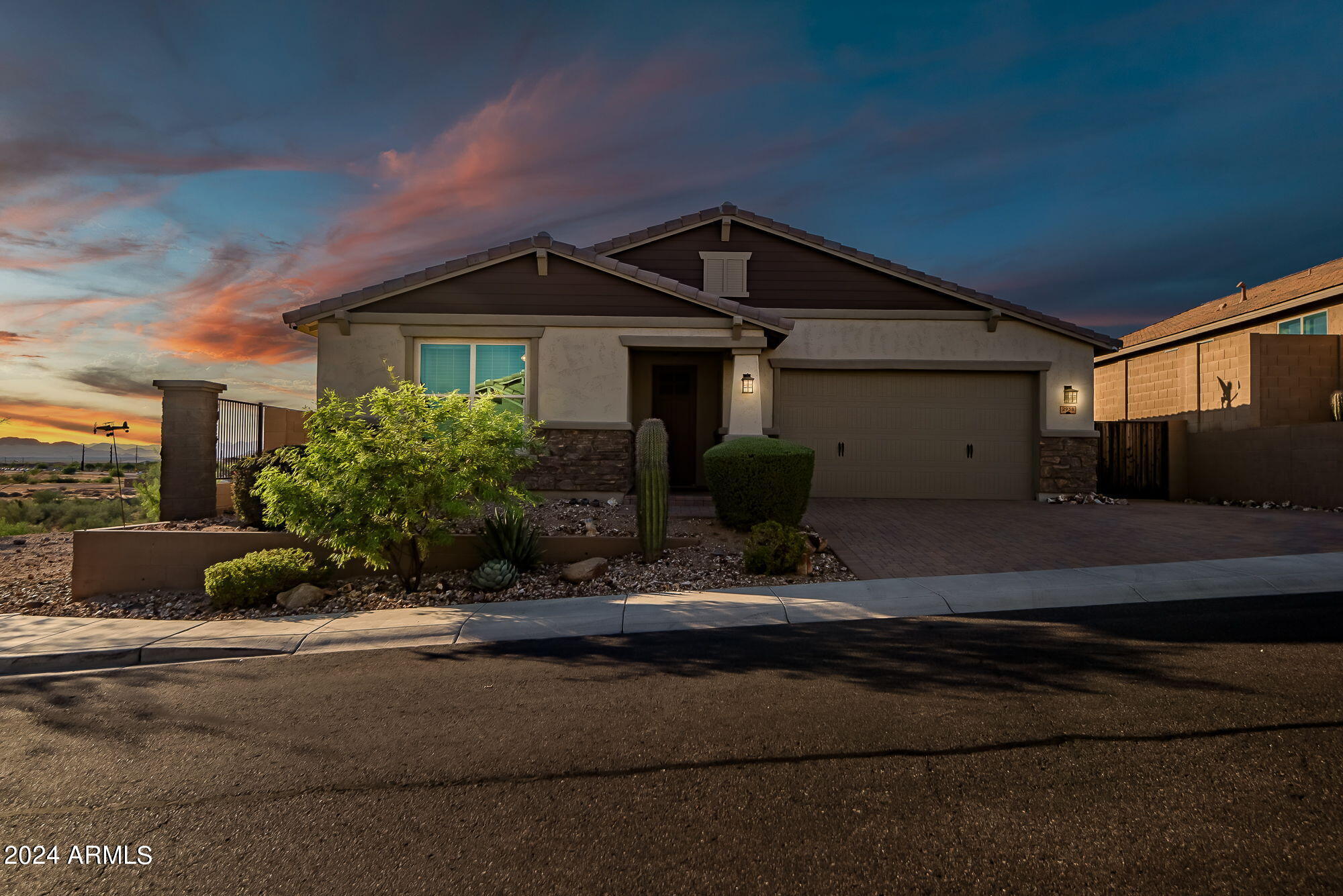 2938 W NIGHT OWL Lane