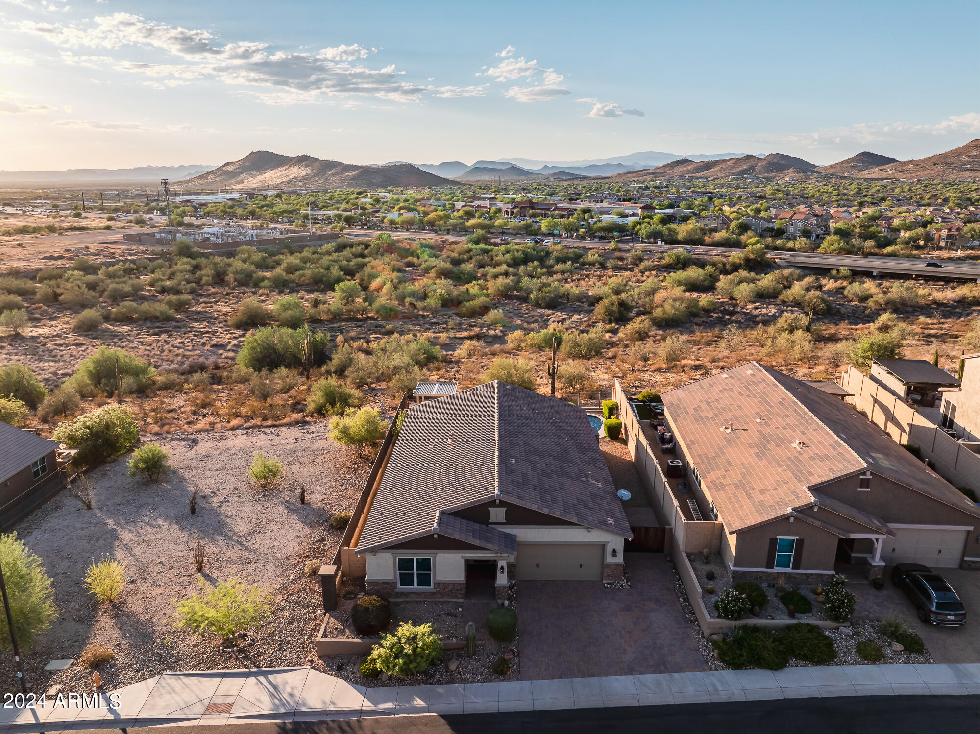 2938 W NIGHT OWL Lane
