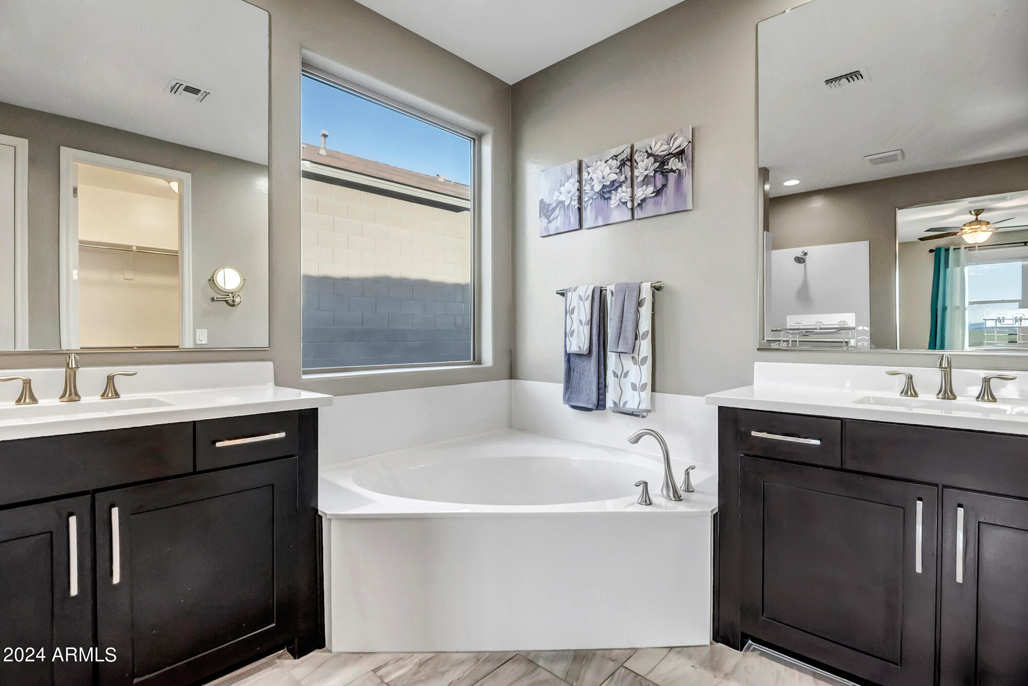 2938 W NIGHT OWL Lane