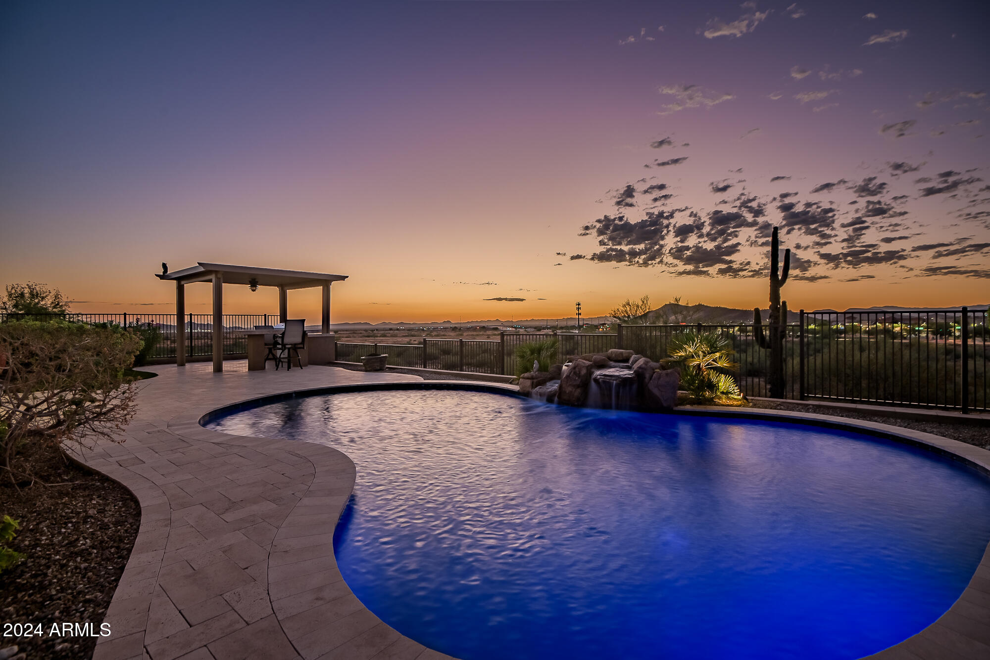 2938 W NIGHT OWL Lane