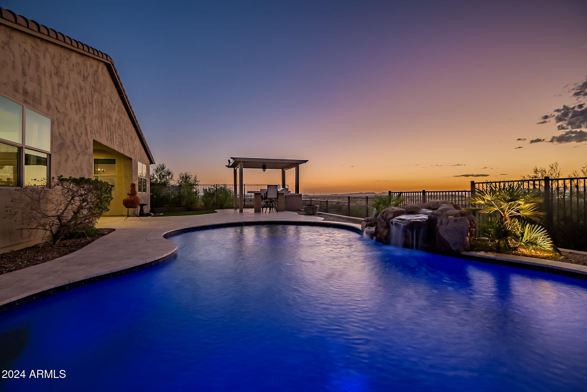 2938 W NIGHT OWL Lane