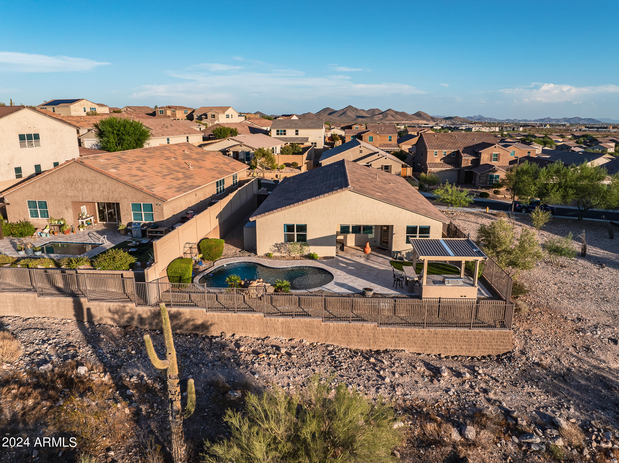 2938 W NIGHT OWL Lane