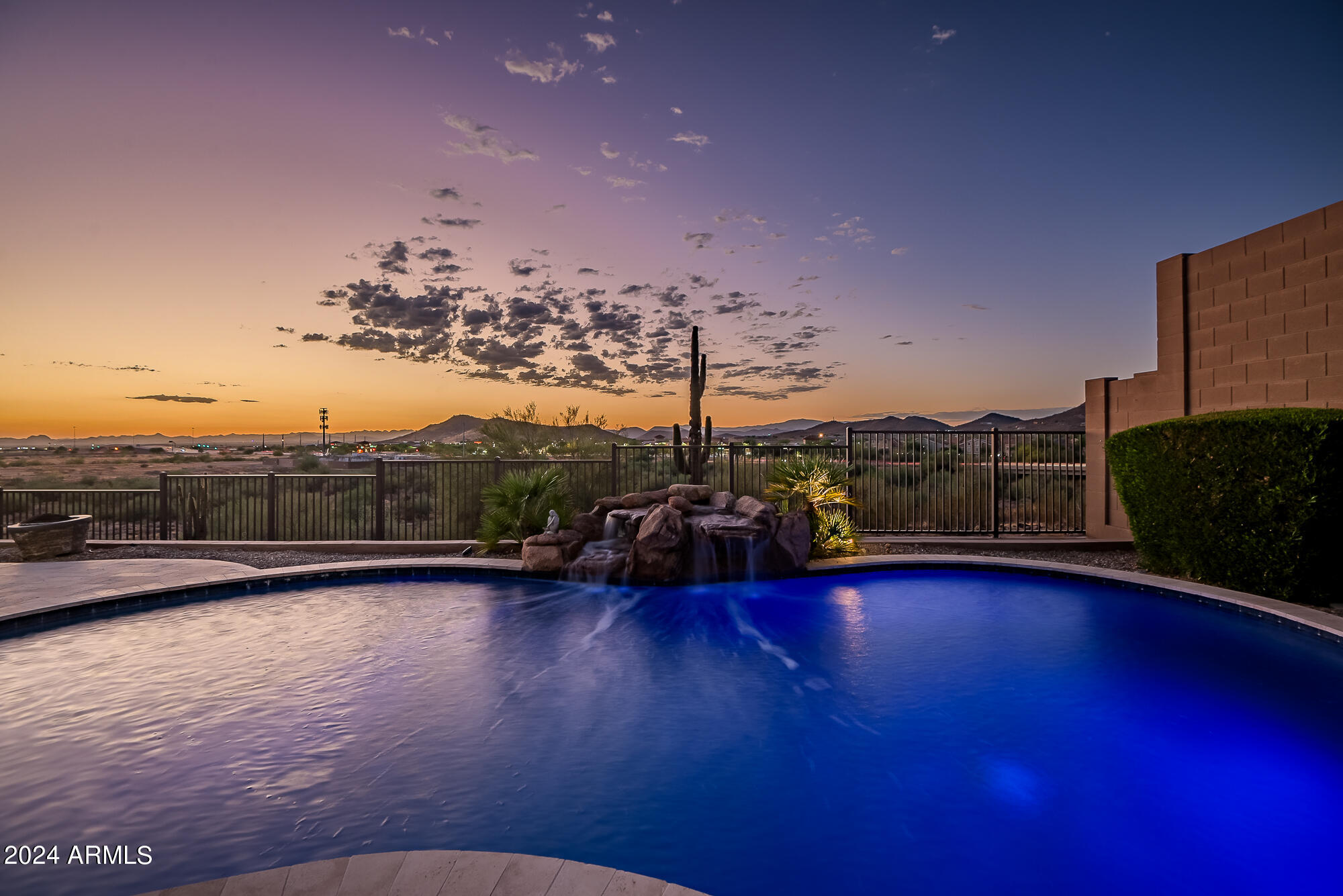 2938 W NIGHT OWL Lane